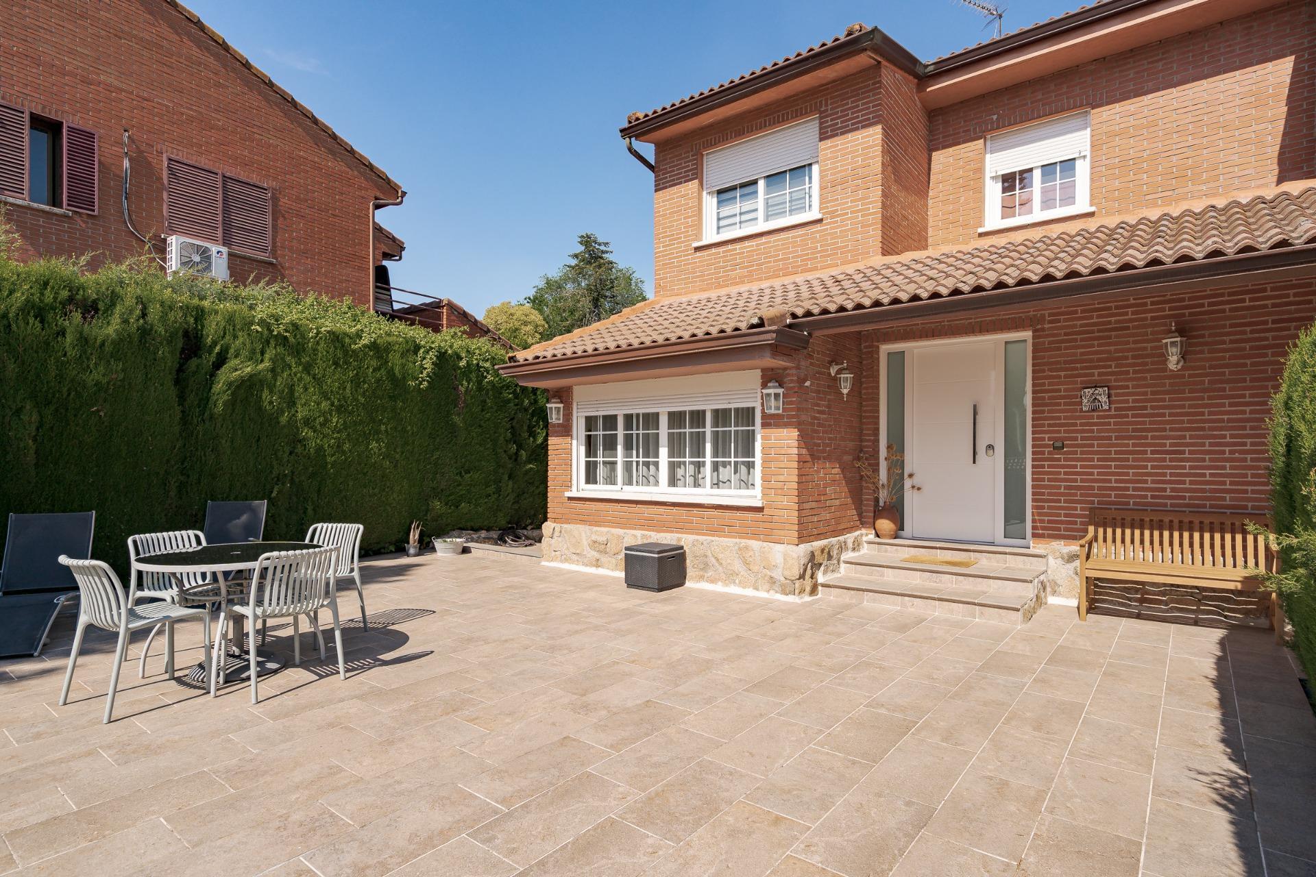 Casas o chalets-Venta-Rivas-Vaciamadrid-2411933-Foto-4