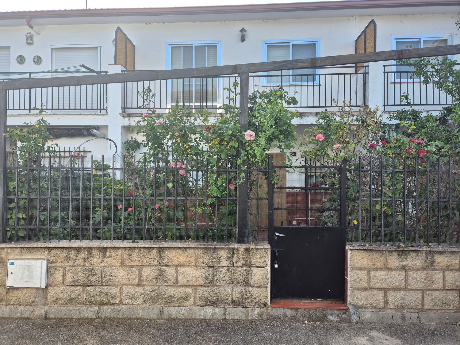 Chalet adosado en venta, Navaluenga, Ávila