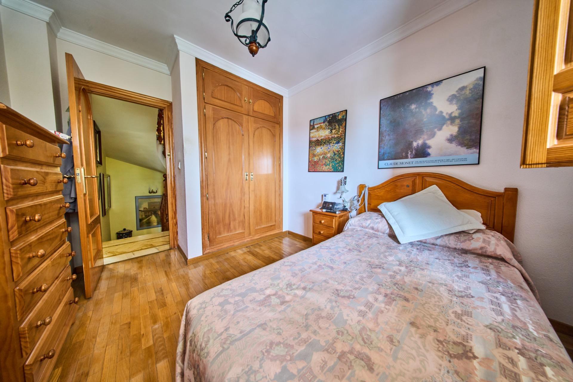 Casas o chalets-Venta-La Granada-2410800-Foto-24