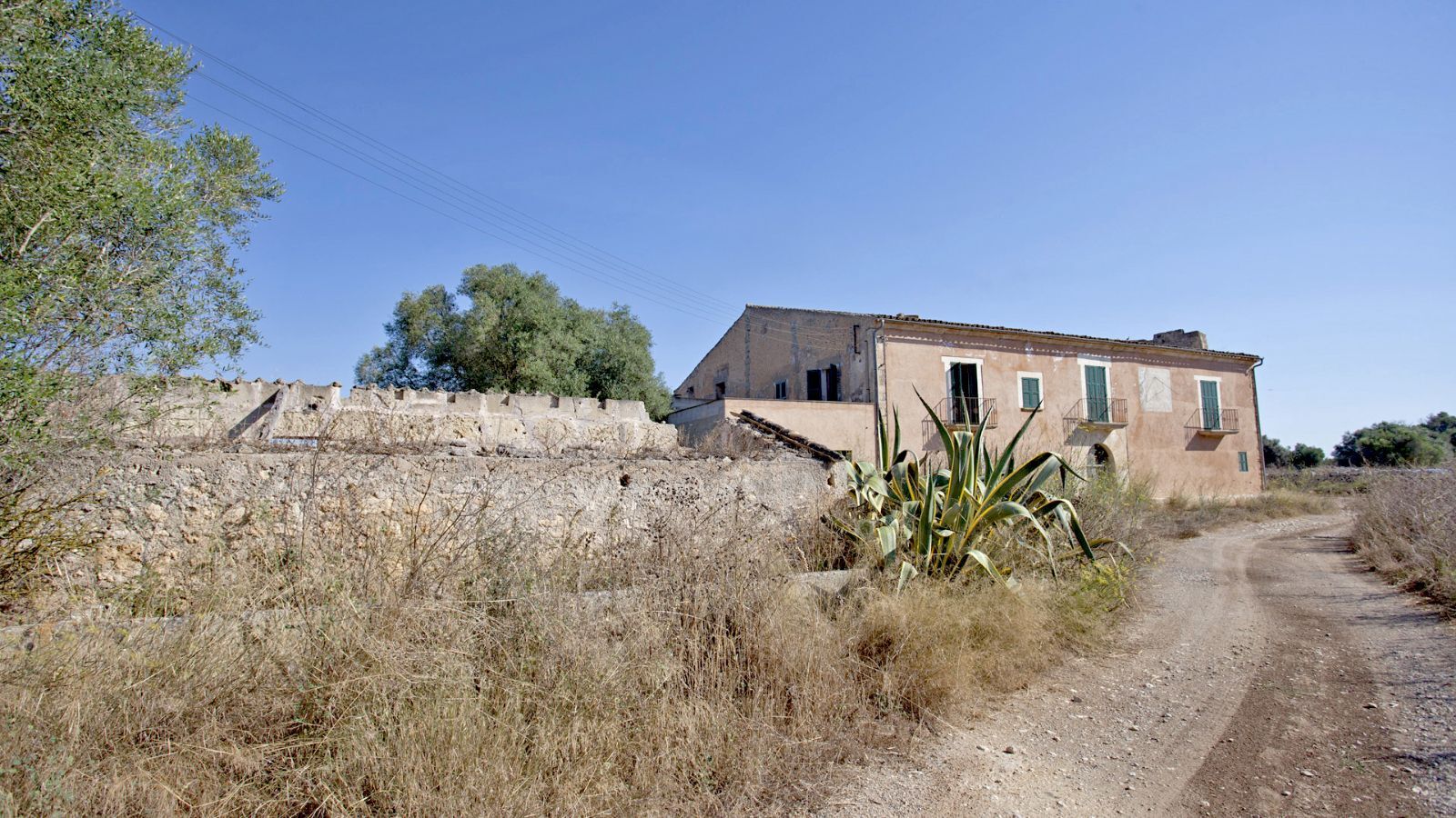 Nave Industrial en venta  calle 25, Parcelas 1435, 651, 1456, Manacor  25/30
