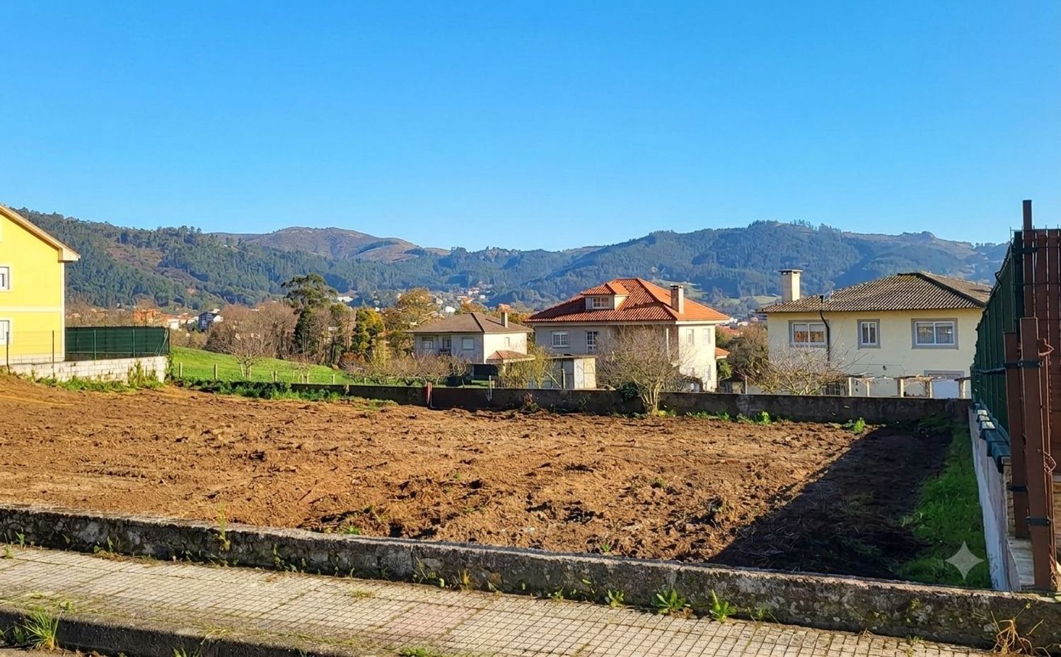 Suelo en venta, Celas, La Coruña