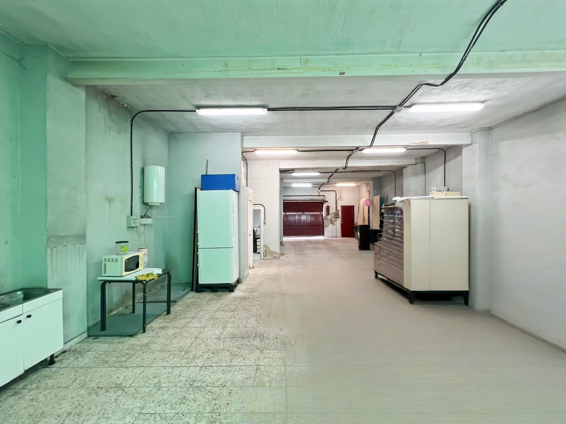 Local Comercial en venta, Usera - Pradolongo, Madrid, Madrid