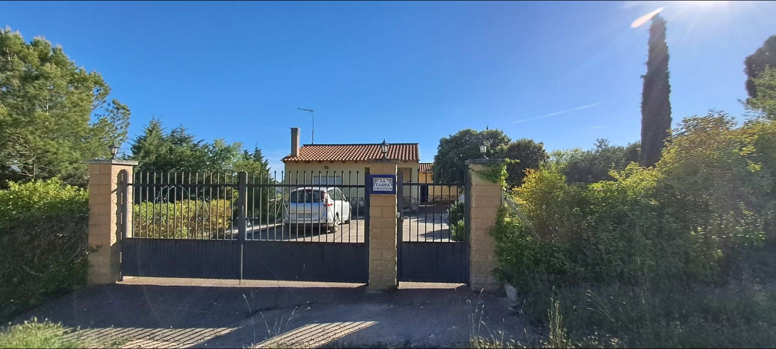 Casa en venta  Calle del manzano, Villar de Cañas  4/30