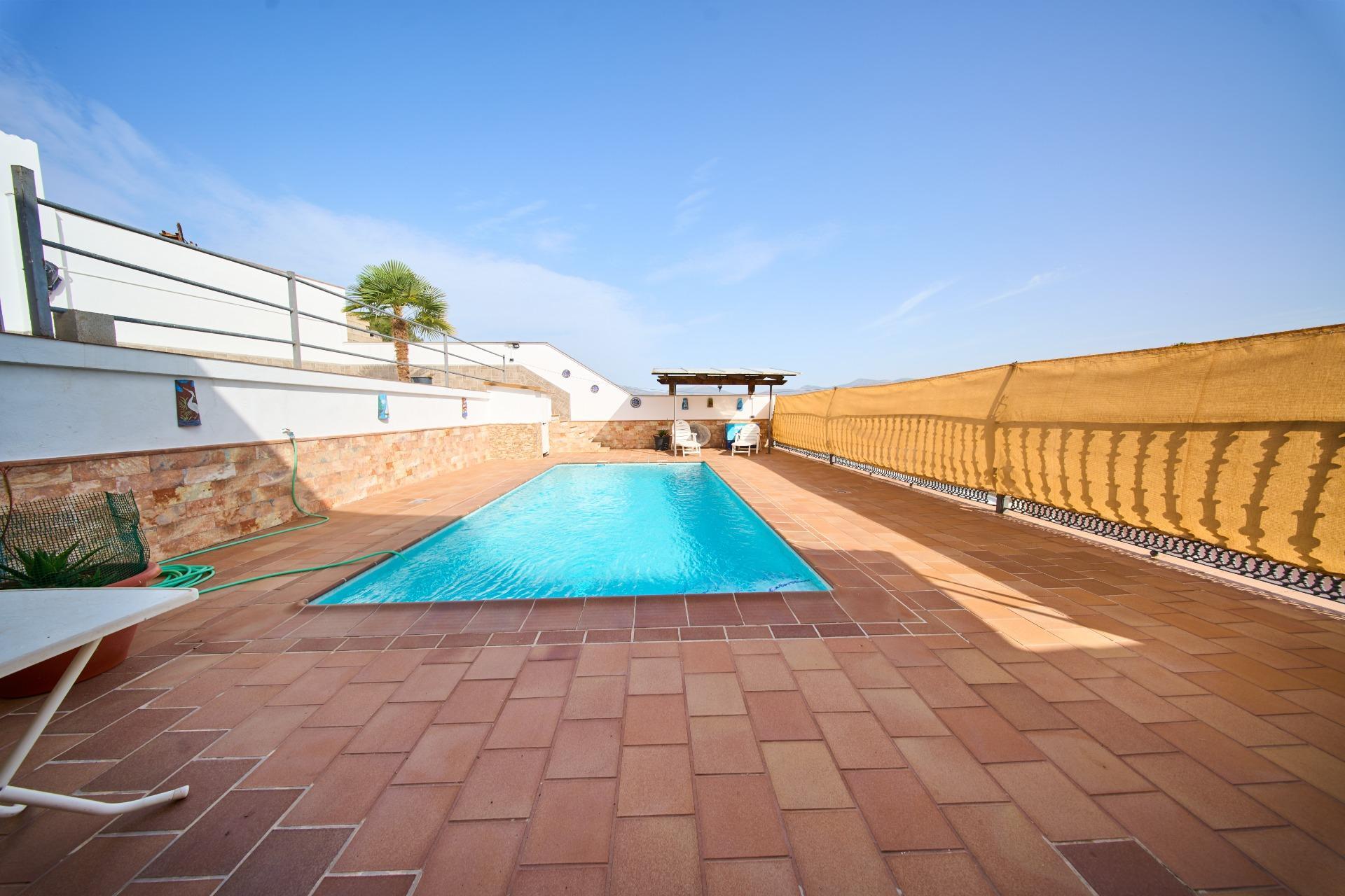Casa en venta  Calle San Isidro, Deifontes  1/1