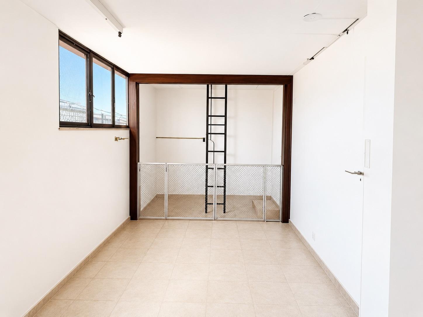 Naves-Venta-Almansa-2412203-Foto-8