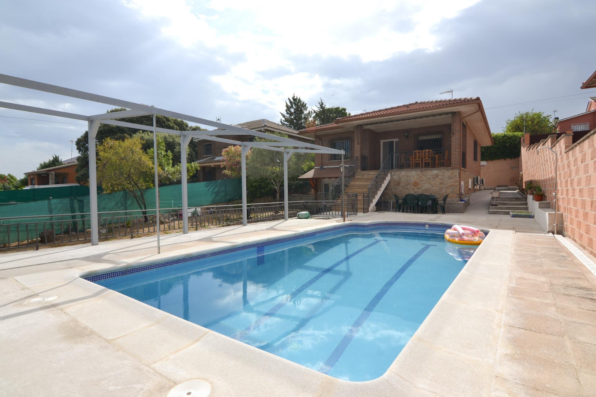 Chalet individual en venta, Casarrubios del Monte, Toledo, Toledo