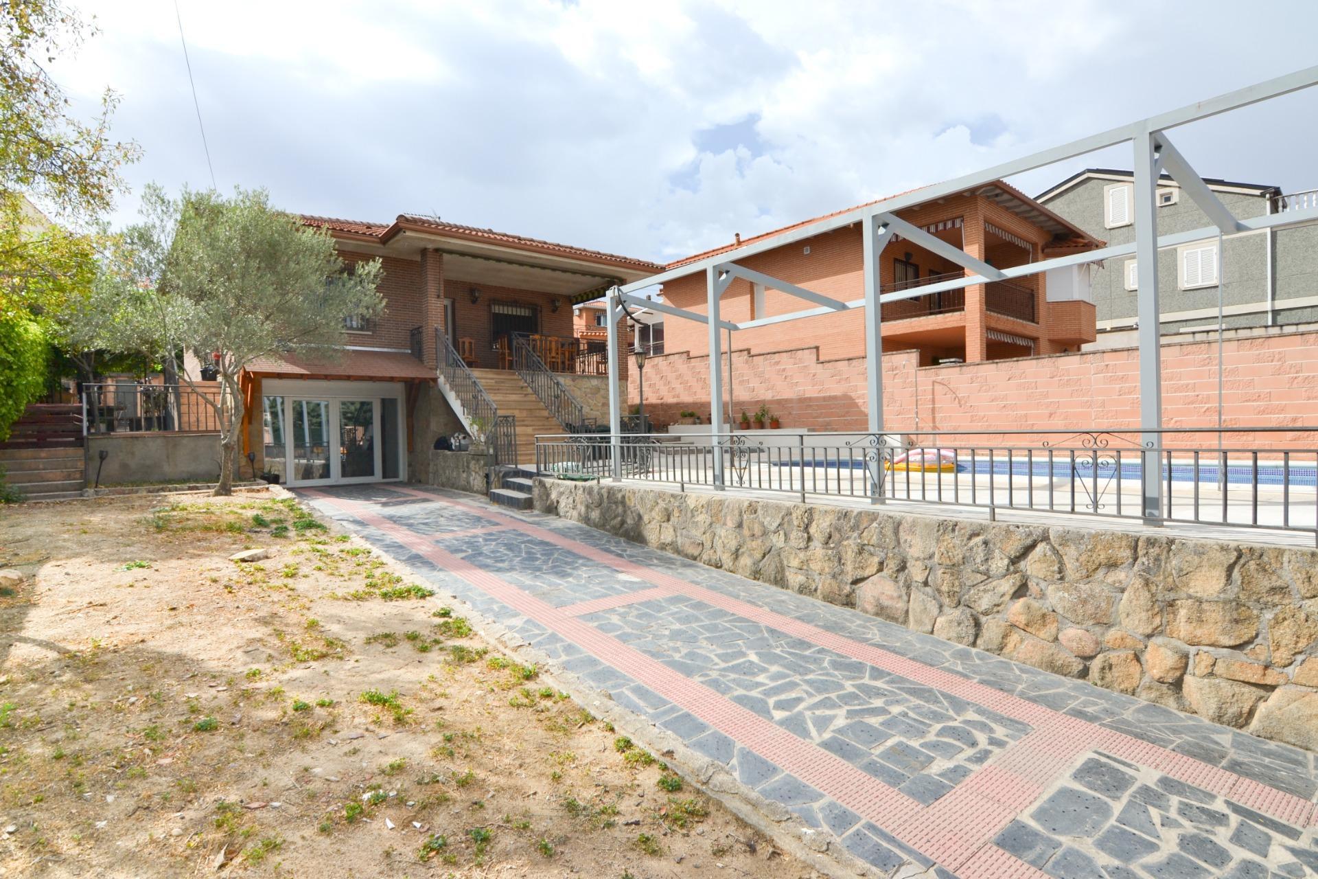 Chalet individual en venta, Casarrubios del Monte, Toledo, Toledo