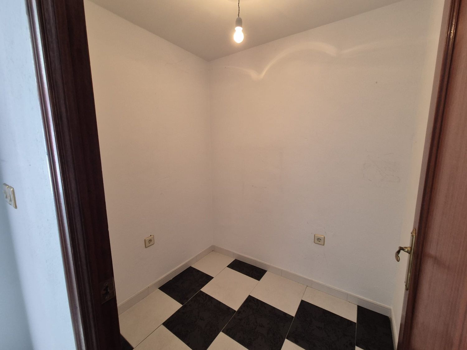 Negocios-Venta-Navia-2412461-Foto-9