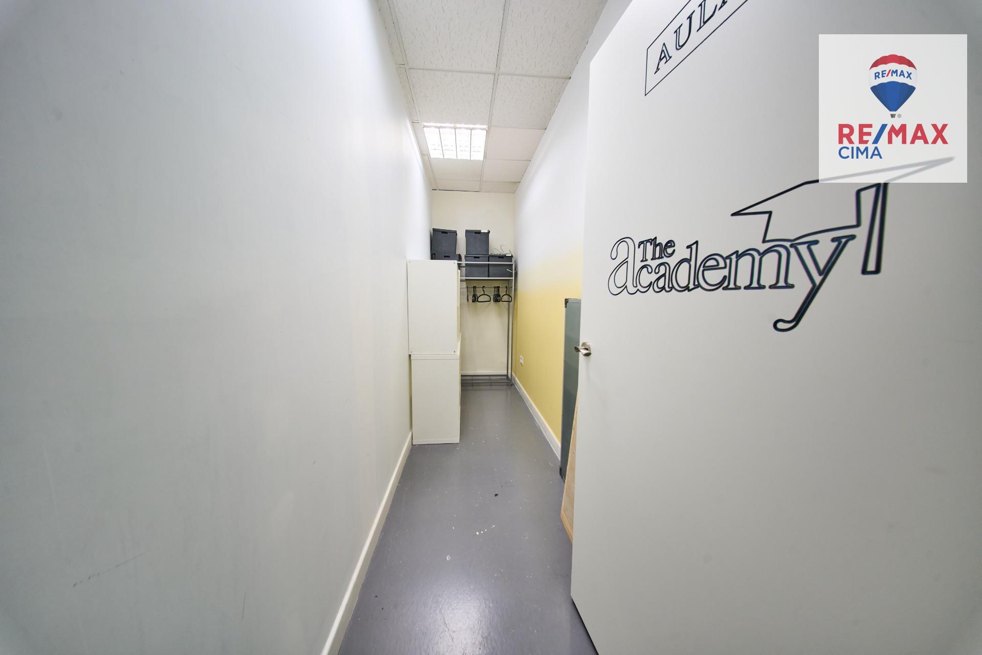 Negocios-Alquiler-La Granada-2151762-Foto-33