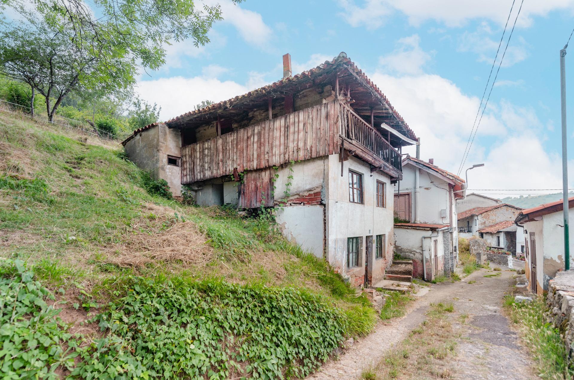 Pisos-Venta-Oviedo-2412074-Foto-2