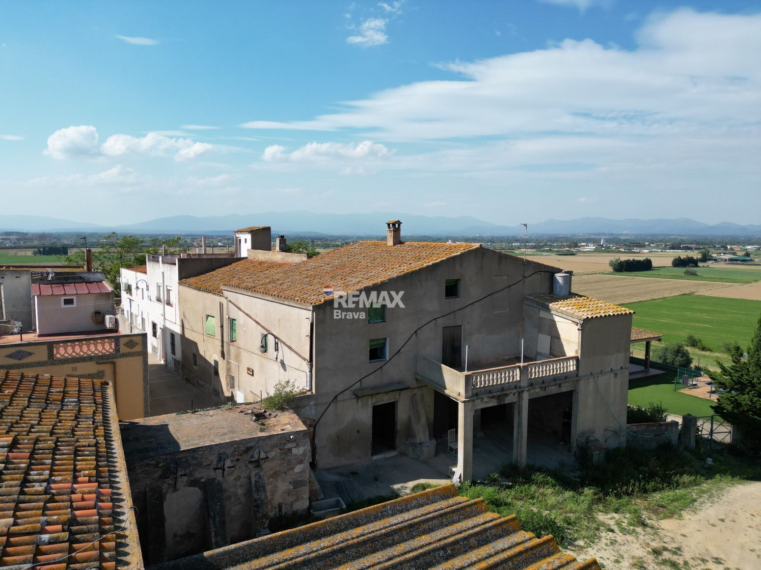 Casa en venta  calle CL SANT MARTI, El Far d'Emporda  2/20