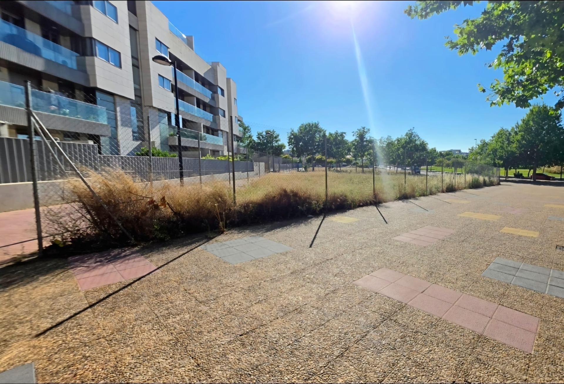 Fincas y solares-Venta-Zaragoza-2412131-Foto-2