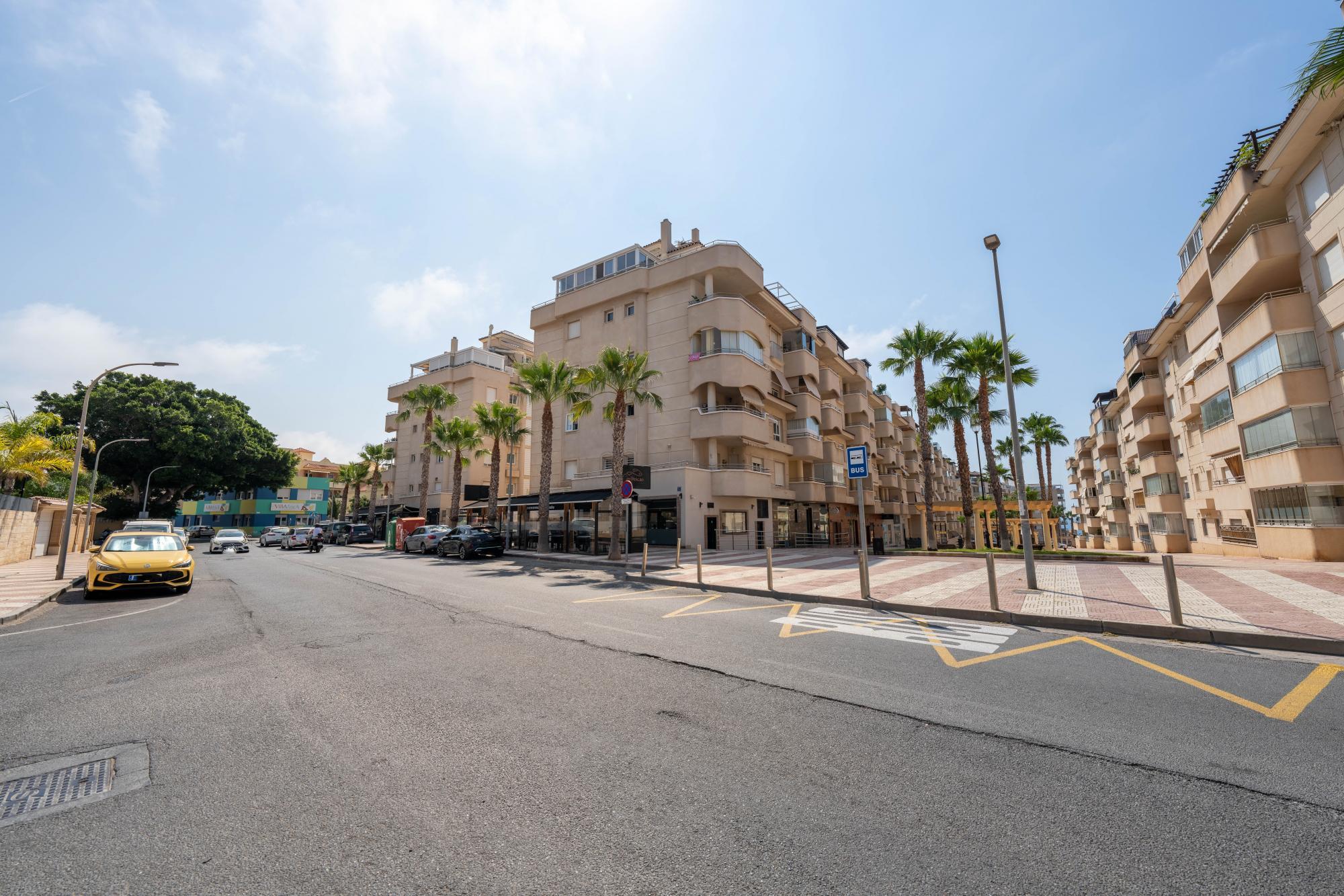 Pisos-Venta-AlmerÃ­a-2412176-Foto-37