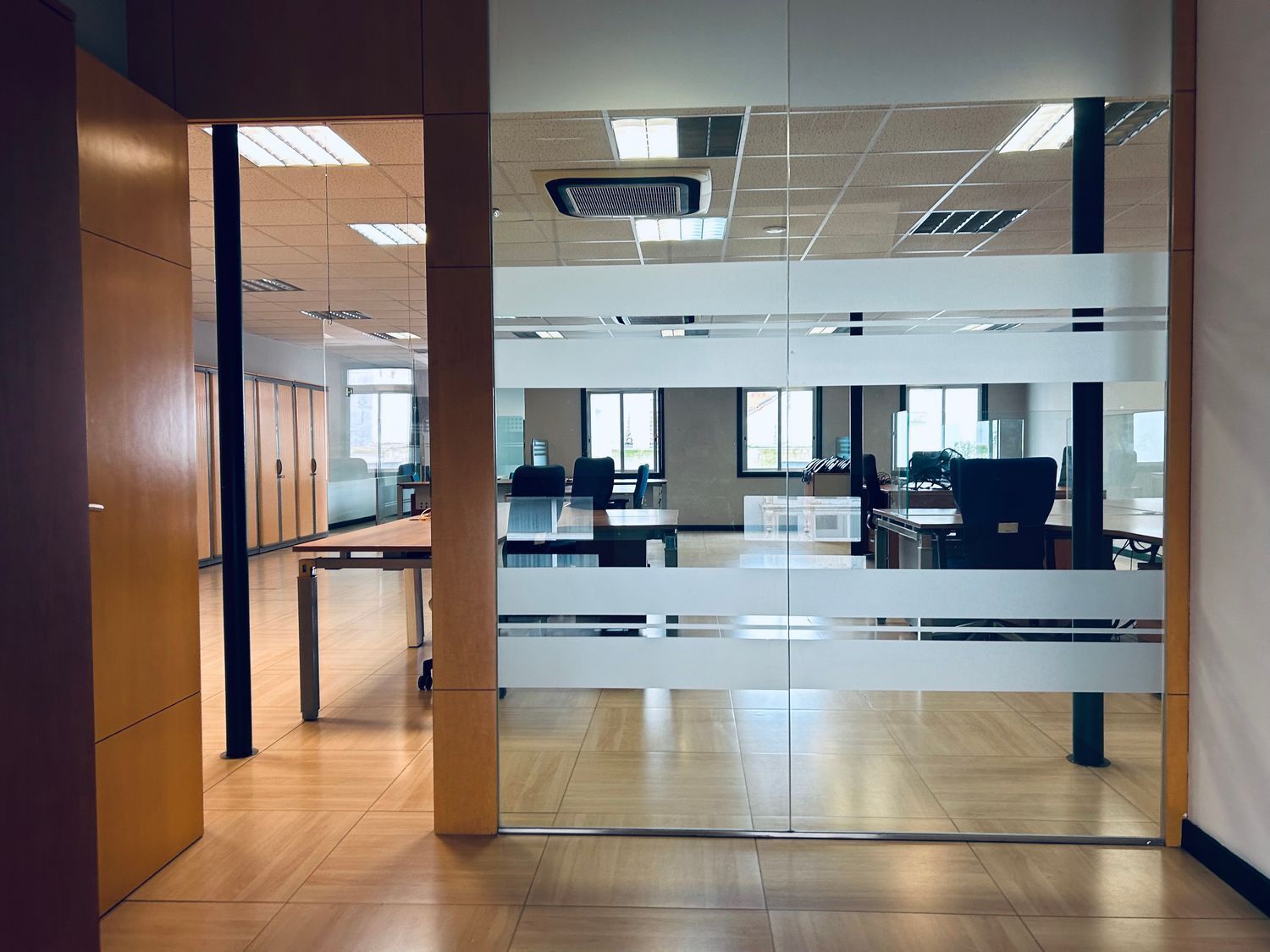 Oficina en alquiler  A Coruña  3/31