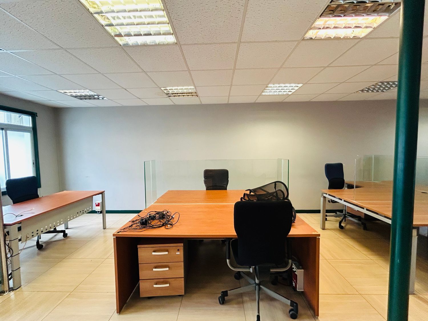 Oficina en alquiler  A Coruña  9/31