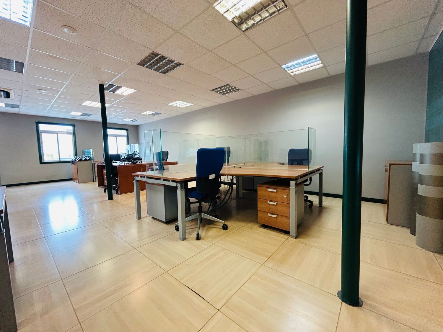 Oficina en alquiler  A Coruña  13/31