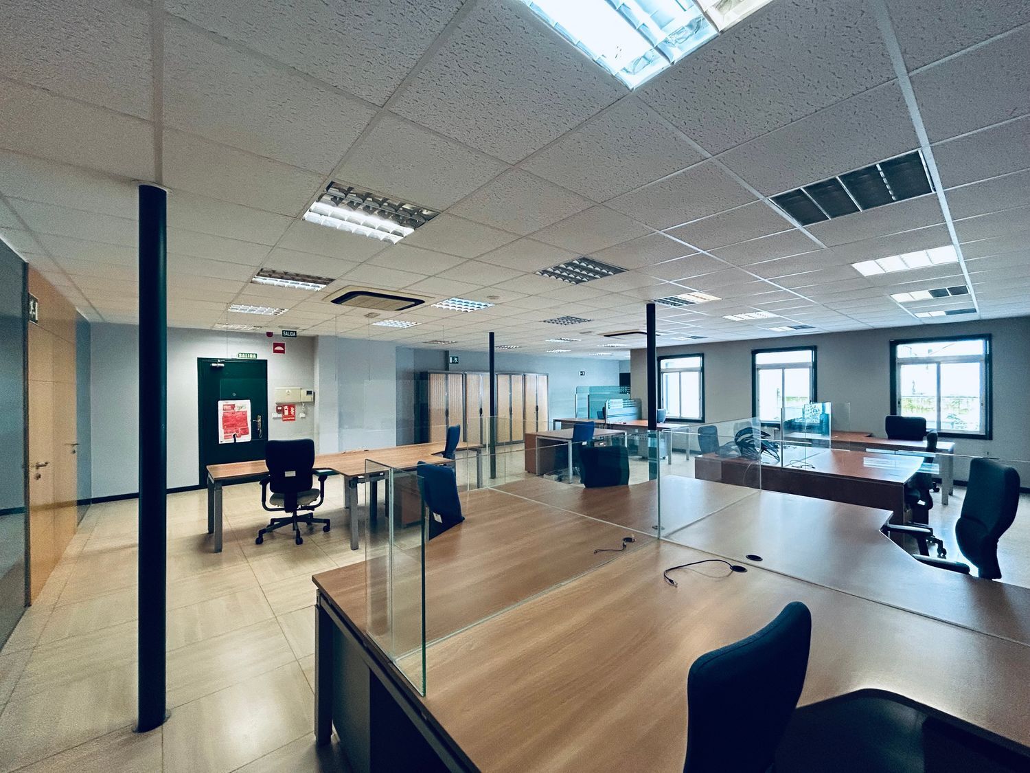 Oficina en alquiler  A Coruña  16/31