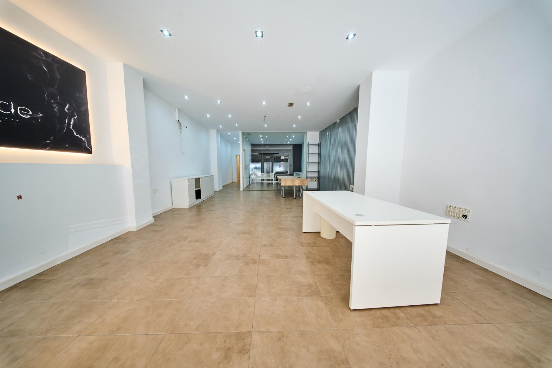 Local Comercial en venta, Ronda - Figares, Granada