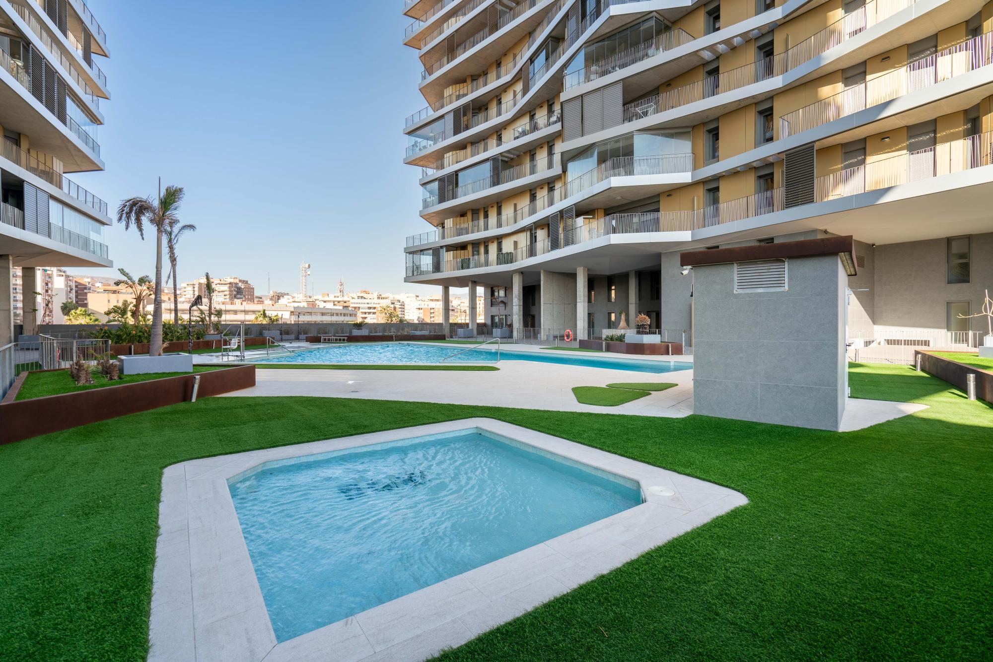 Pisos-Venta-Almería-2412266