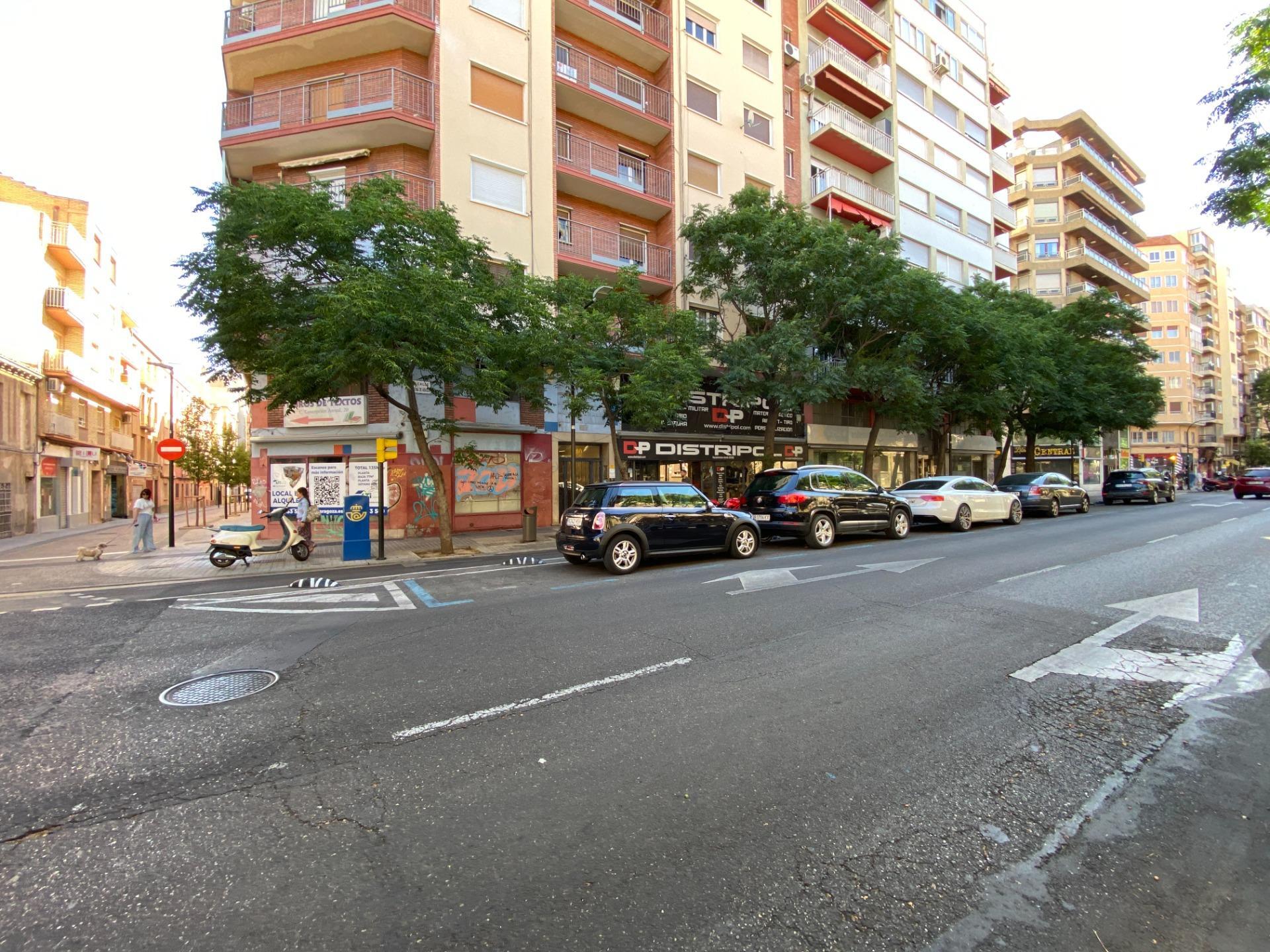 Negocios-Venta-Zaragoza-2415980-Foto-22