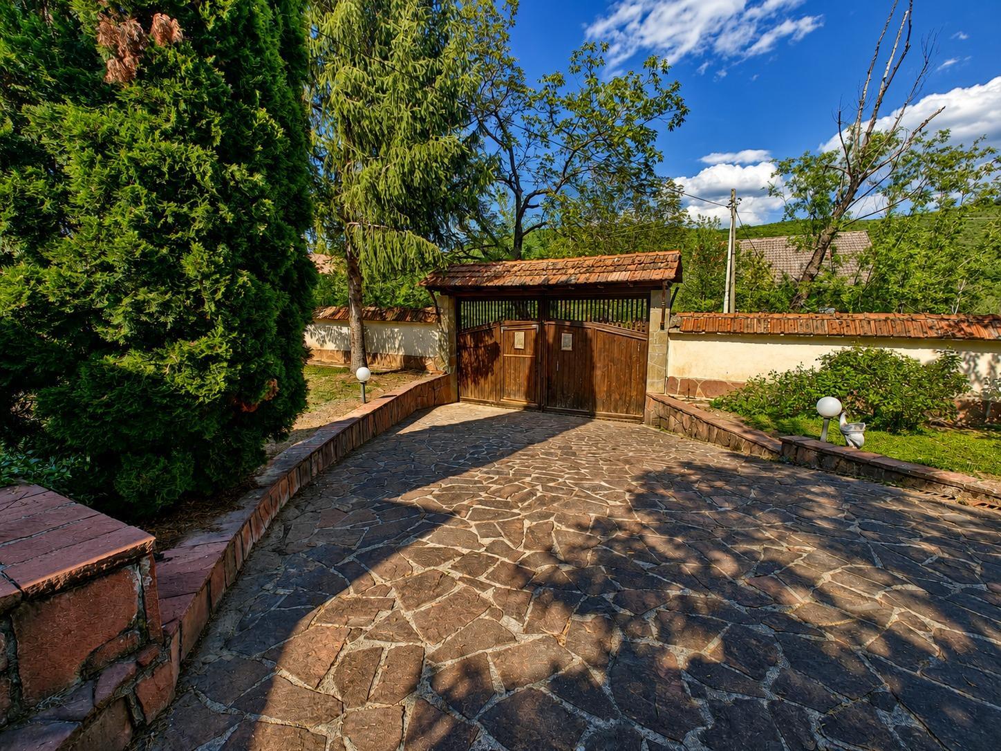 Casas o chalets-Venta-Burgos-2412296-Foto-2