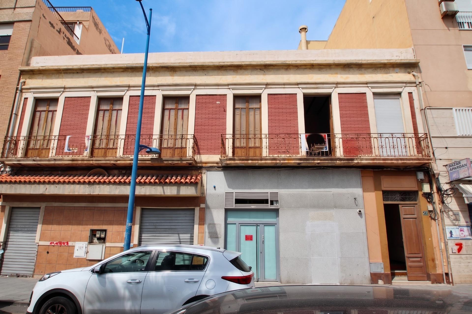 Edificios-Venta-Almería-2412299