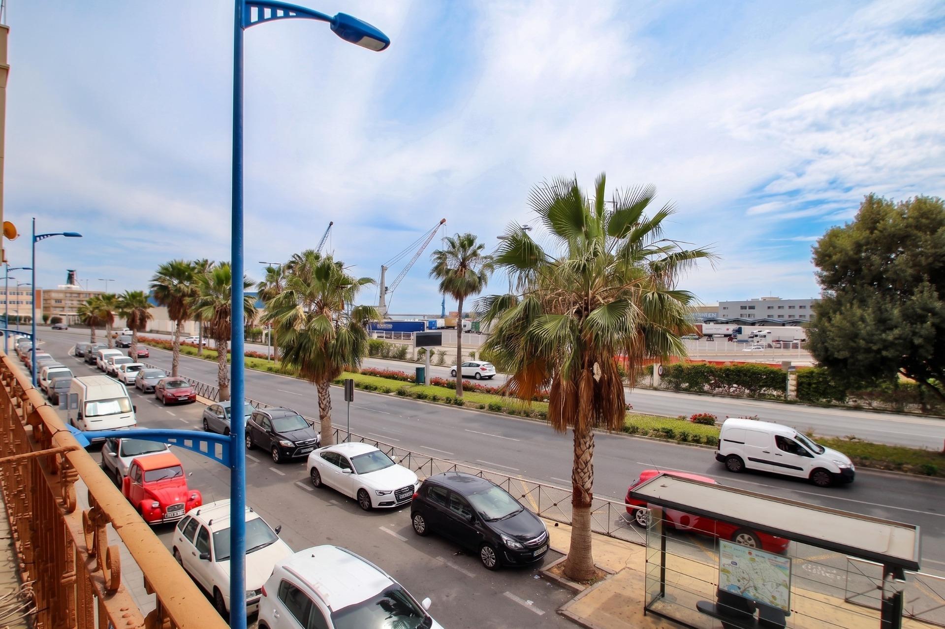 Edificios-Venta-AlmerÃ­a-2412299-Foto-12
