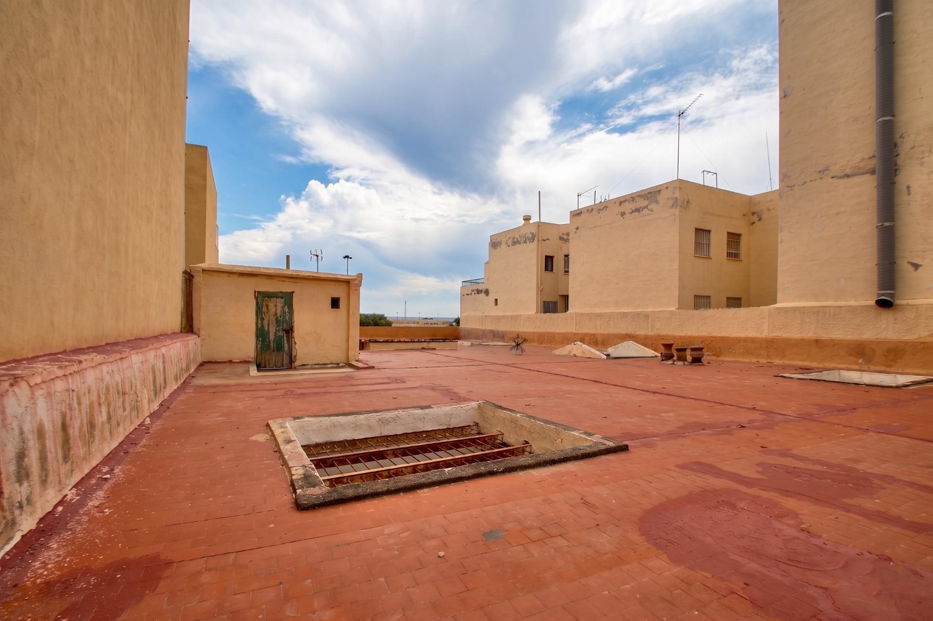 Edificios-Venta-AlmerÃ­a-2412299-Foto-16
