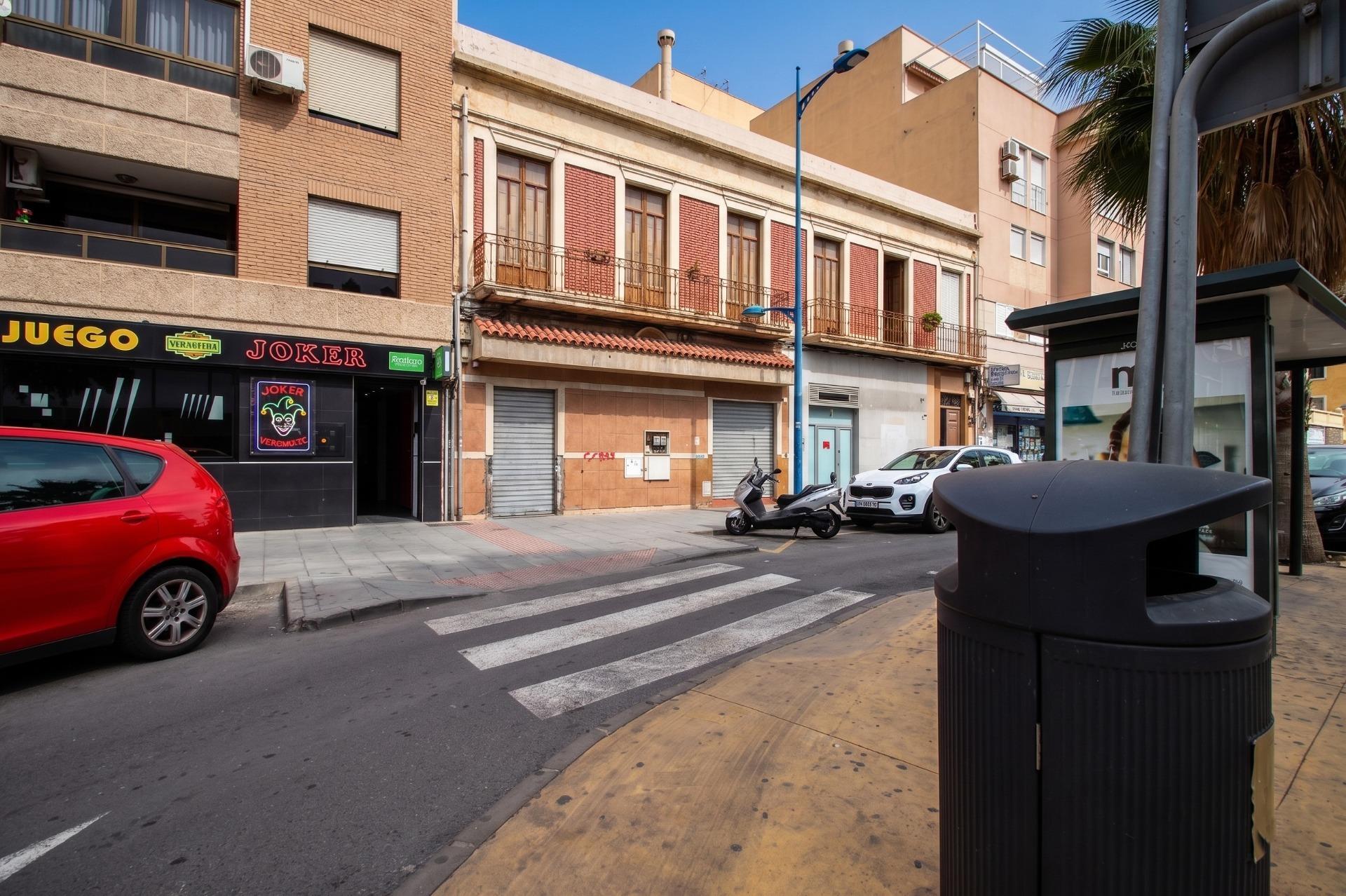 Edificios-Venta-AlmerÃ­a-2412299-Foto-17