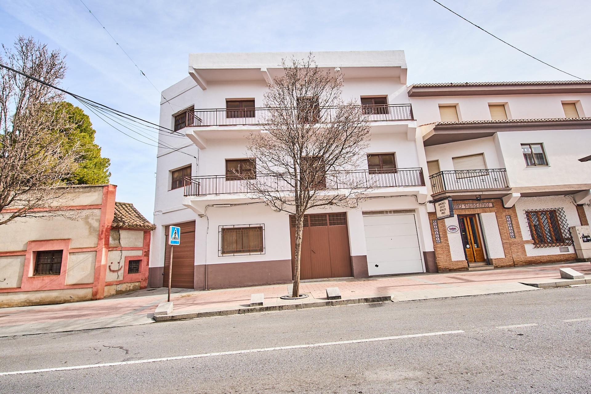 Edificio en venta, Baza