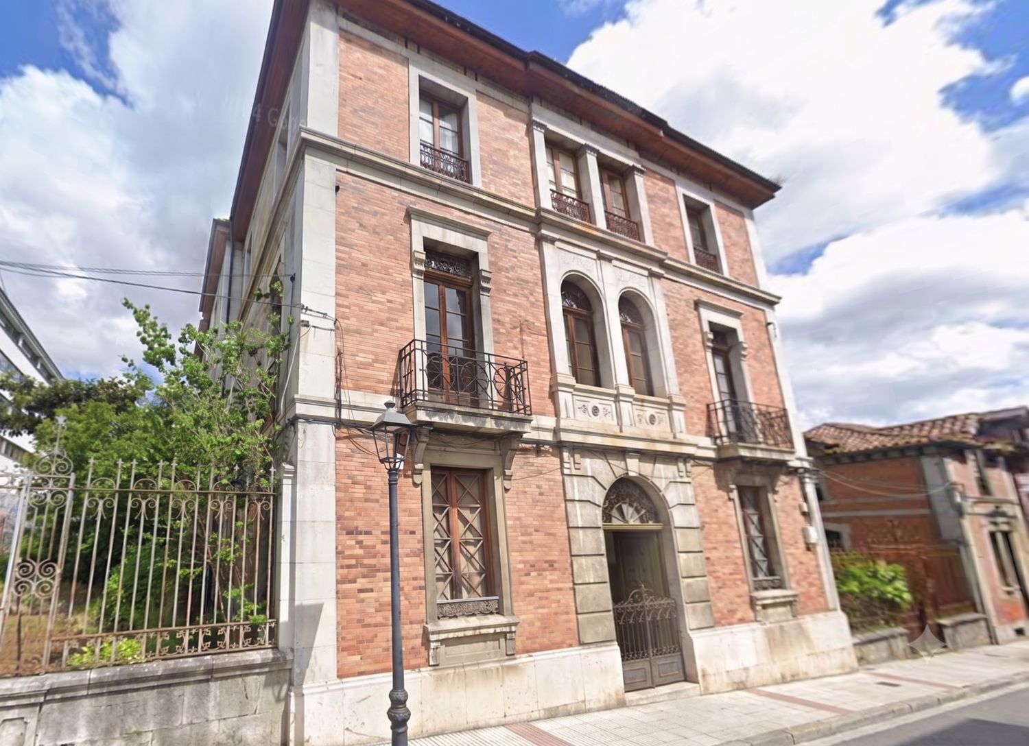 Chalet individual en venta, Infiesto, Asturias