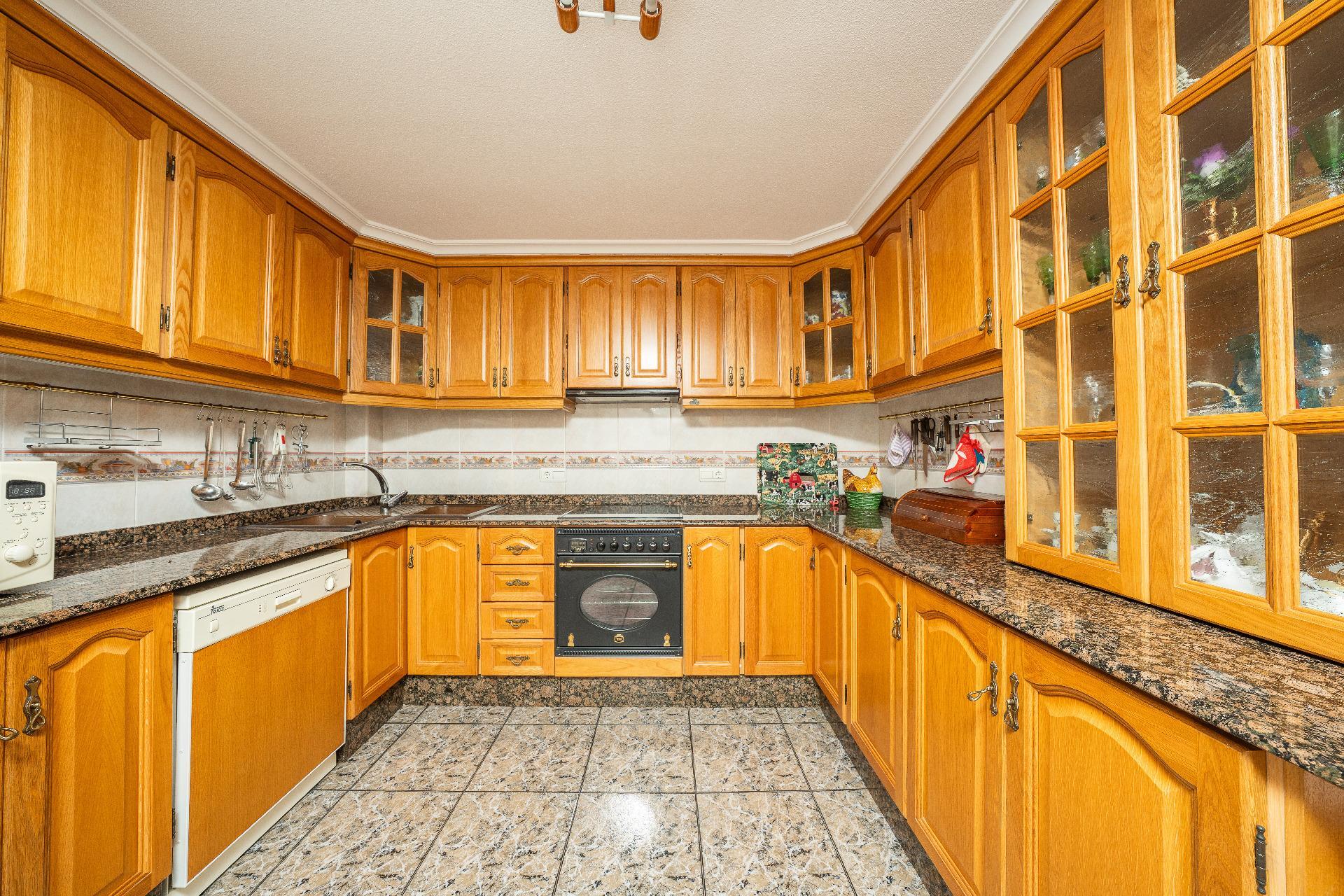 Pisos-Venta-Elche-2412422-Foto-10