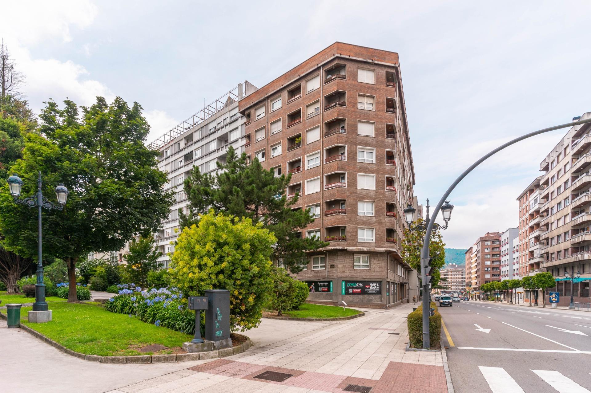 Pisos-Venta-Oviedo-2412356-Foto-2