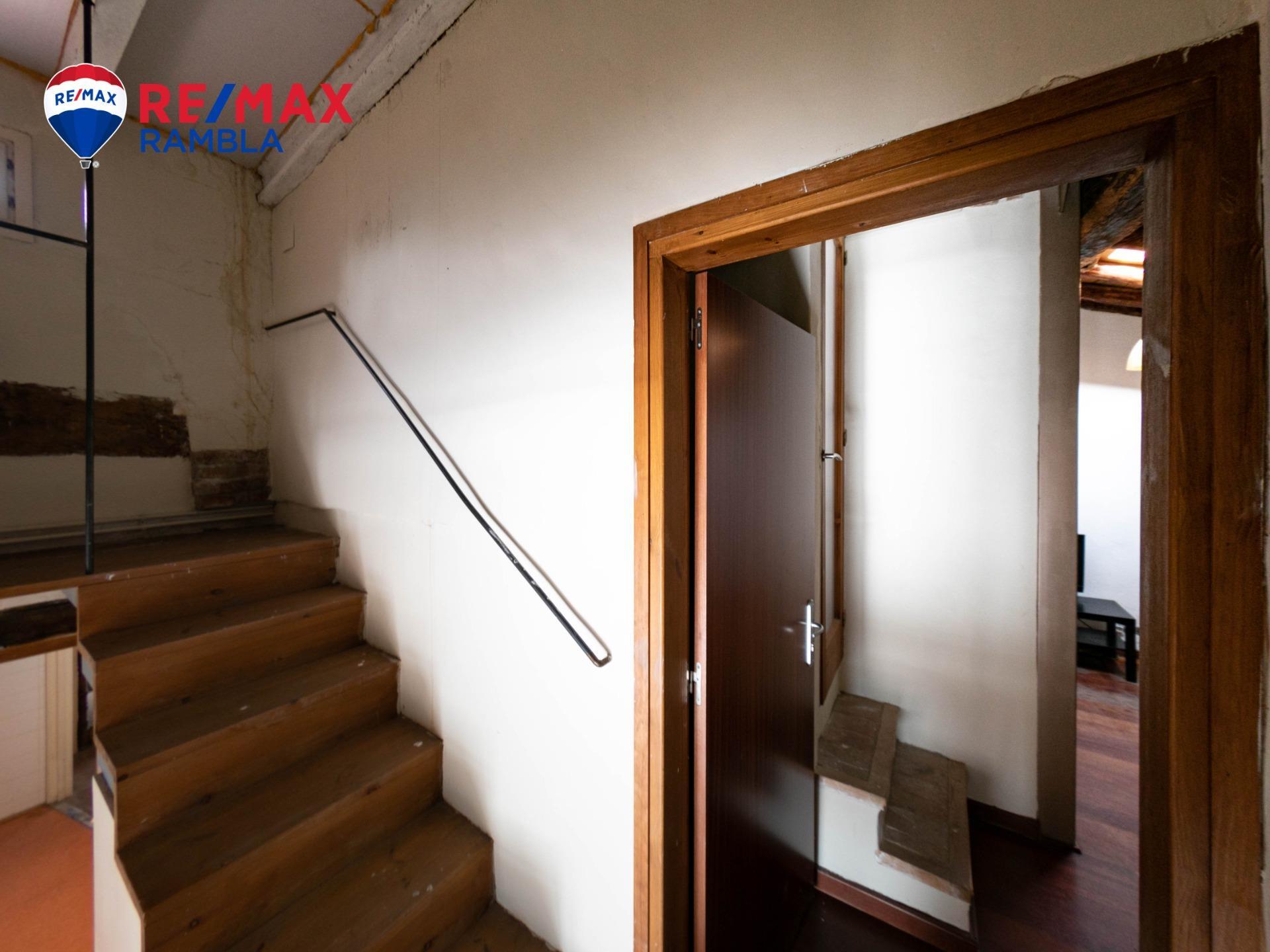 Edificios-Venta-Vilaverd-2412398-Foto-10