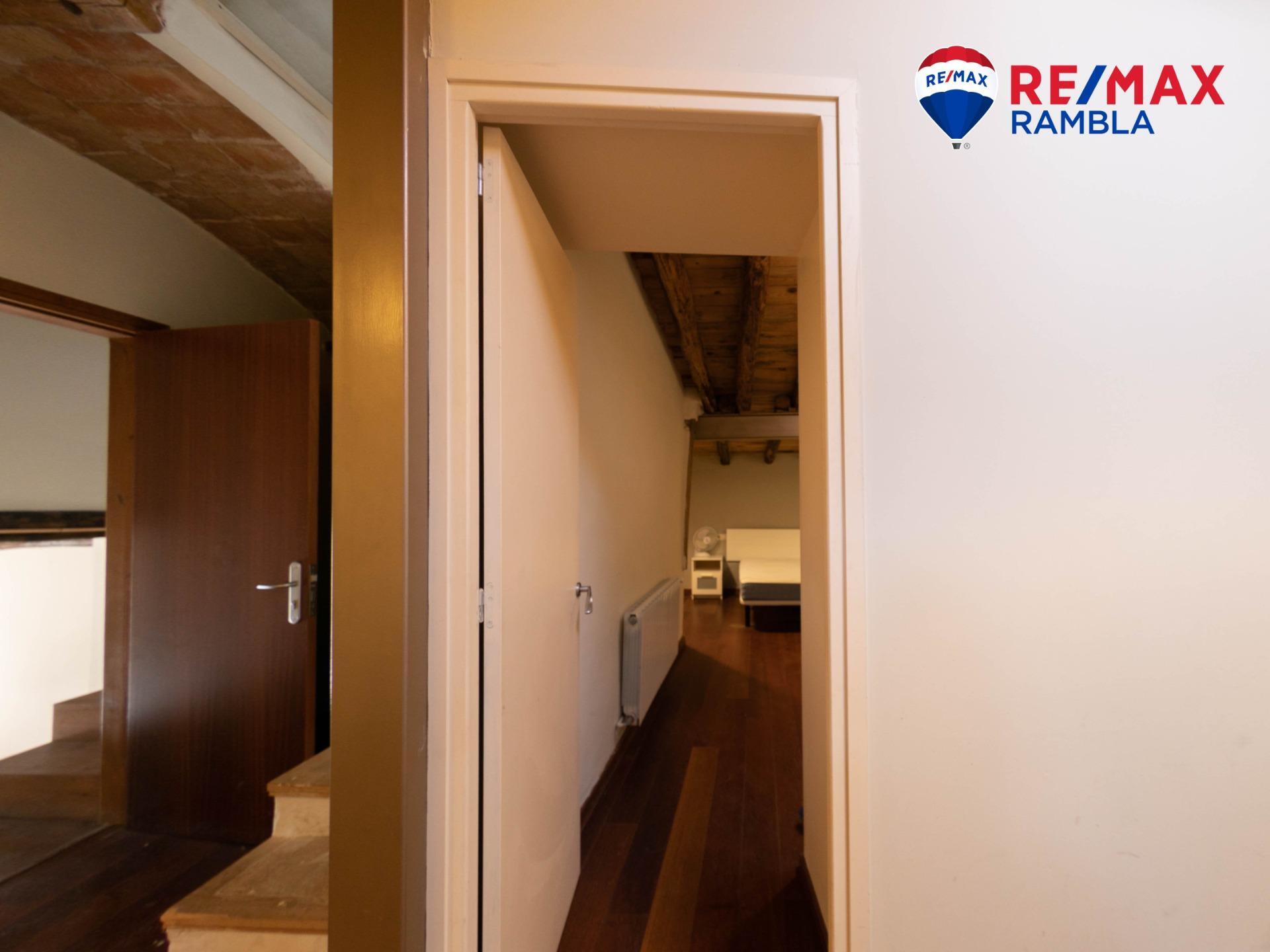 Edificios-Venta-Vilaverd-2412398-Foto-11