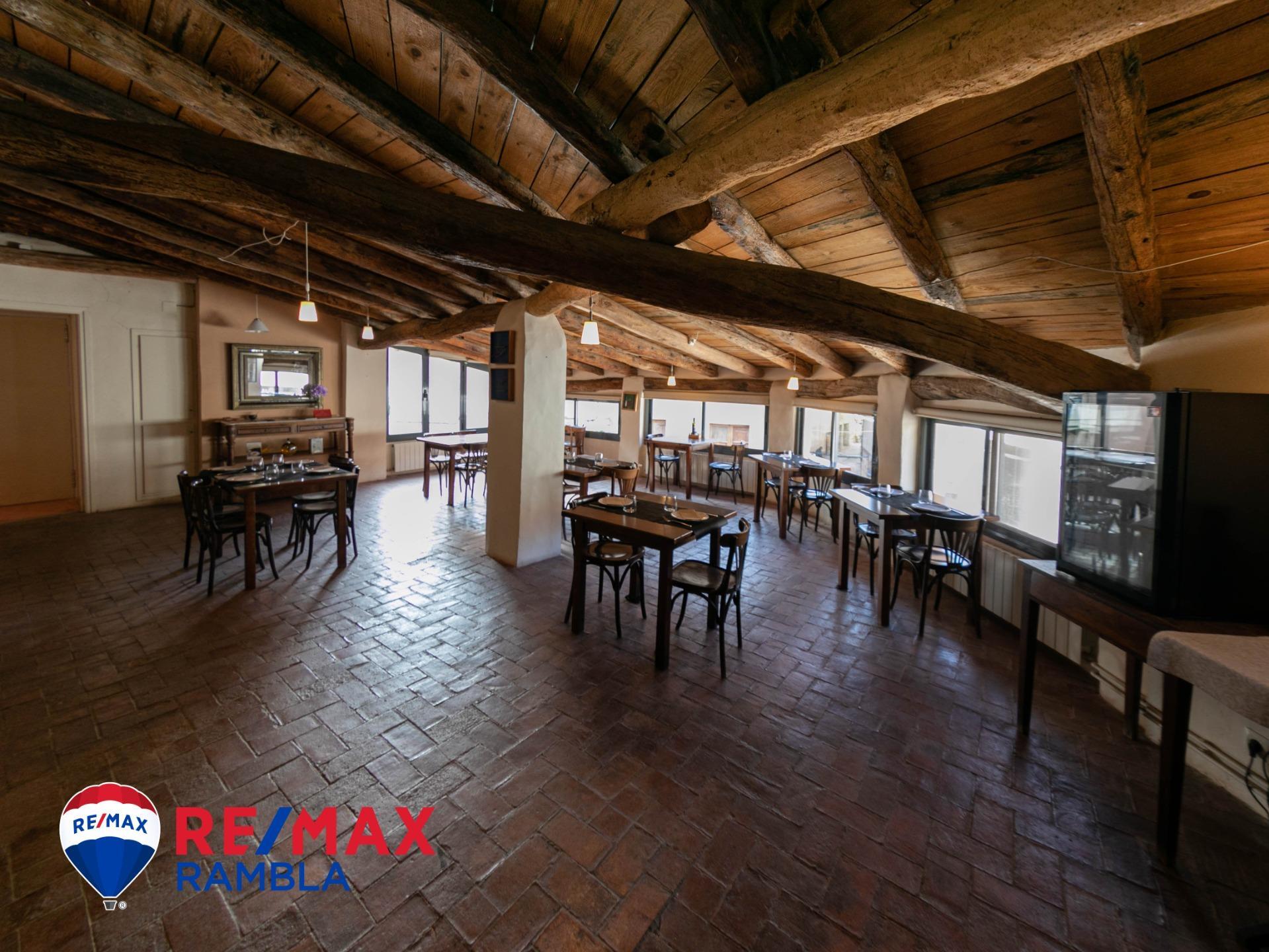 Edificios-Venta-Vilaverd-2412398-Foto-23
