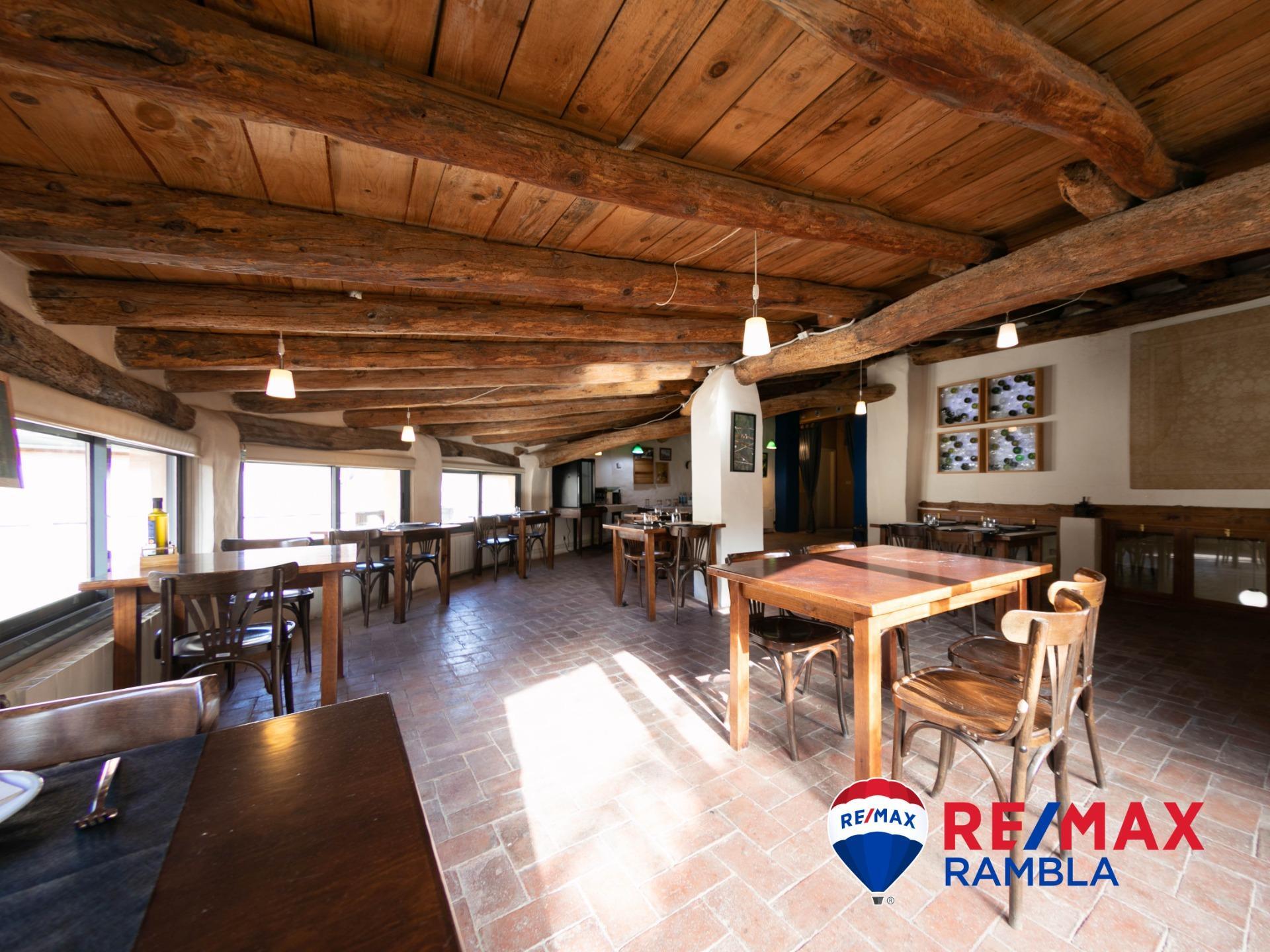 Edificios-Venta-Vilaverd-2412398-Foto-21