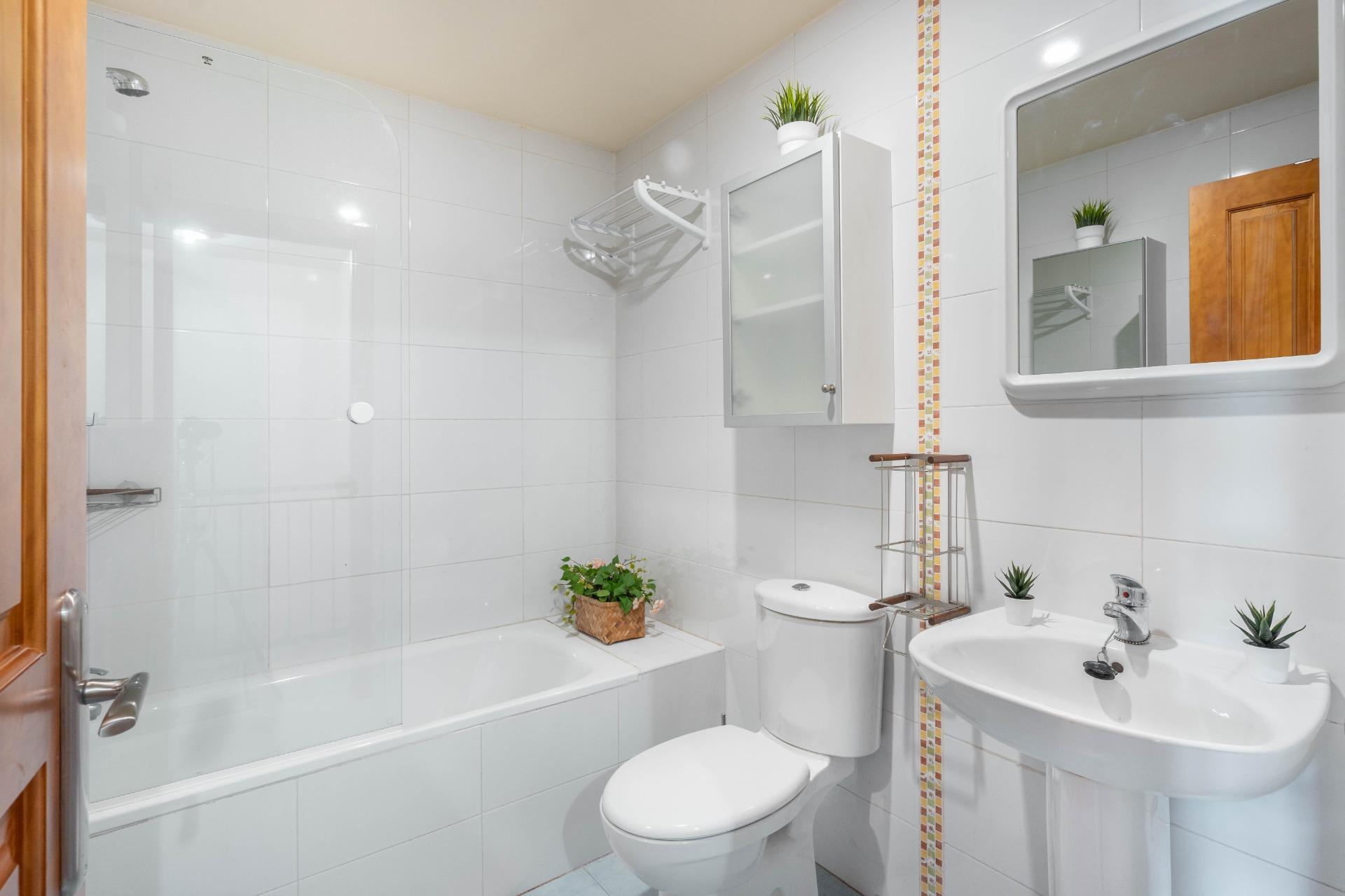 Piso en venta  calle PIEDRAS-SI, 46, Puebla de Lillo  11/46