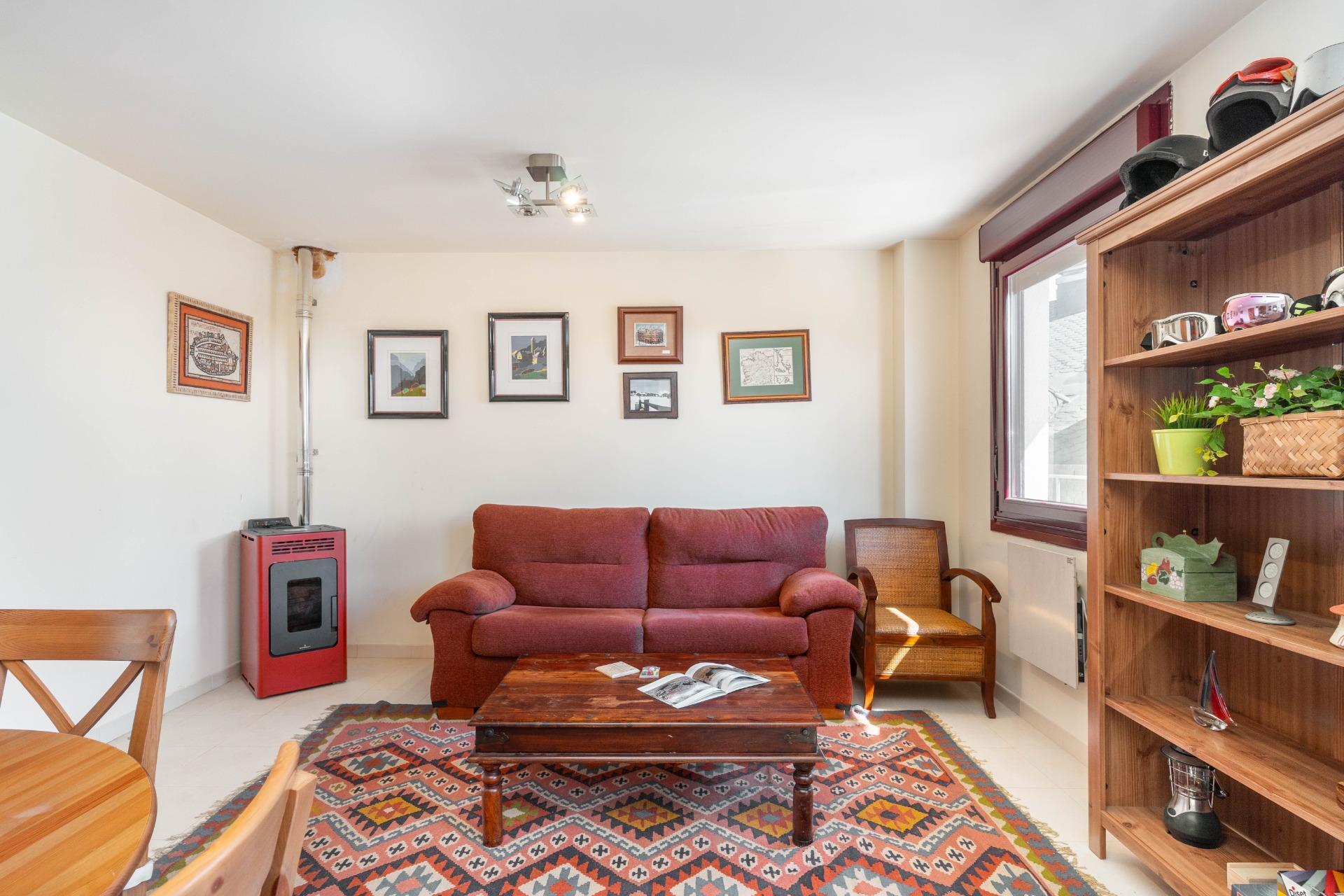 Piso en venta  calle PIEDRAS-SI, 46, Puebla de Lillo  39/46