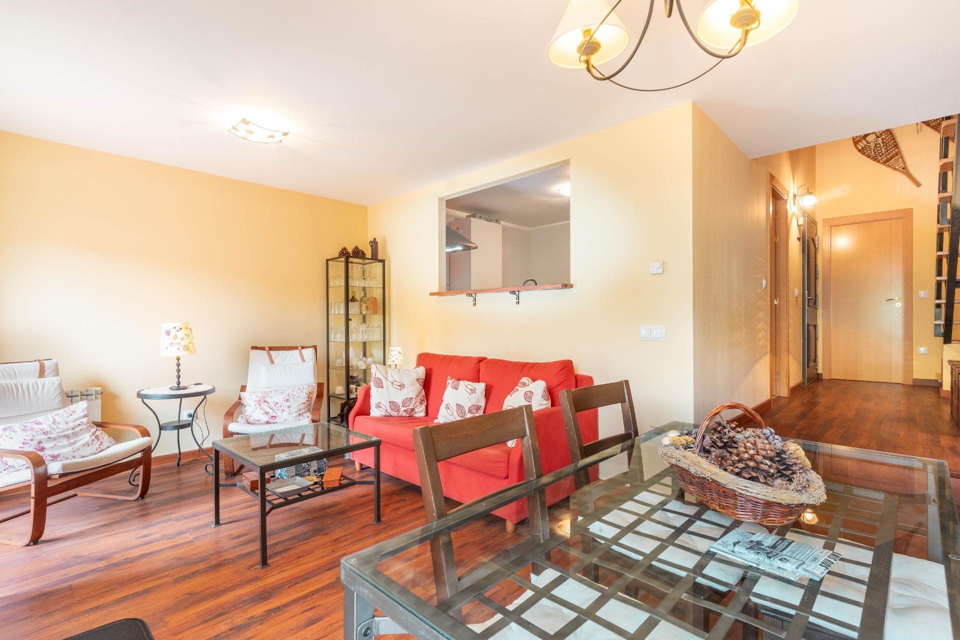 Casa en venta  calle COFIÑAL (CARRETERA DE BOÑAR A PUERTO DE TARNA) S, Puebla de Lillo  31/50
