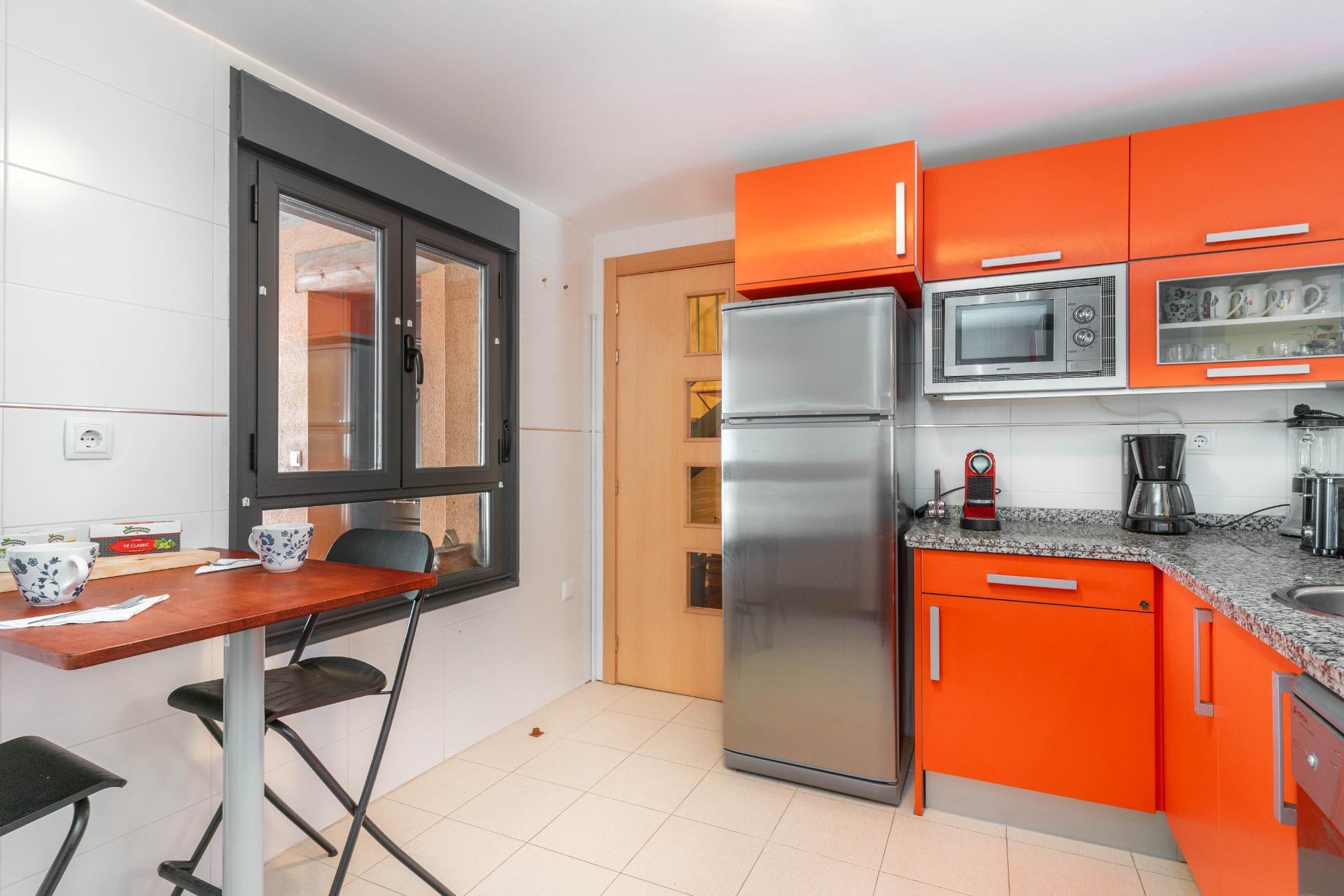 Casa en venta  calle COFIÑAL (CARRETERA DE BOÑAR A PUERTO DE TARNA) S, Puebla de Lillo  37/50