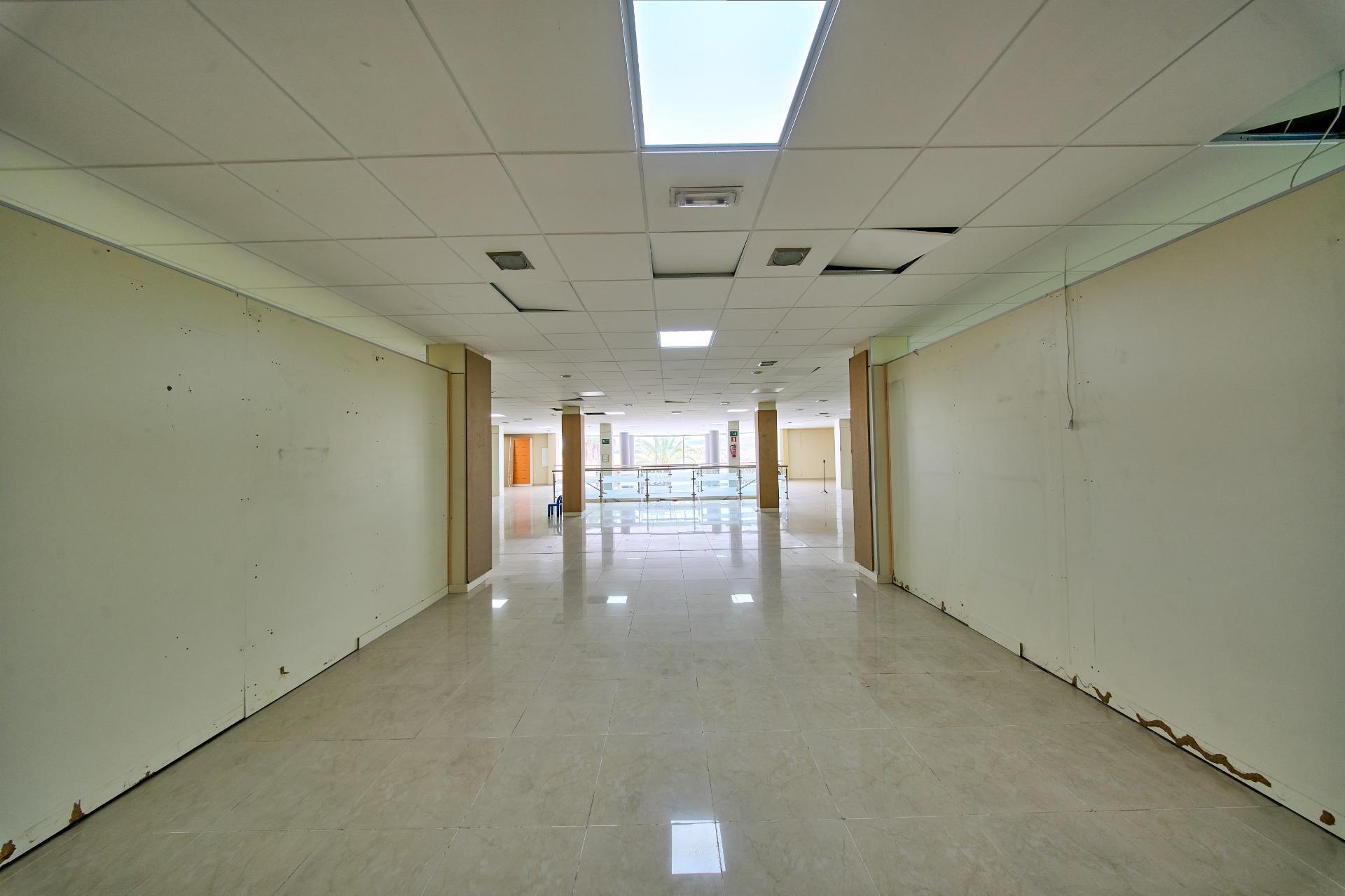 Naves-Venta-Padul-2412635-Foto-41