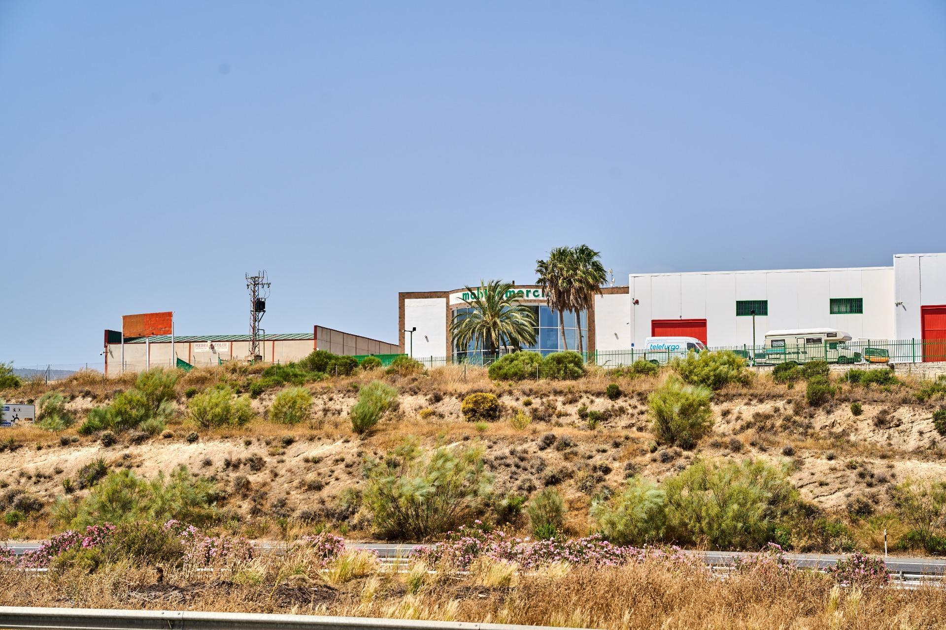 Naves-Venta-Padul-2412635-Foto-45