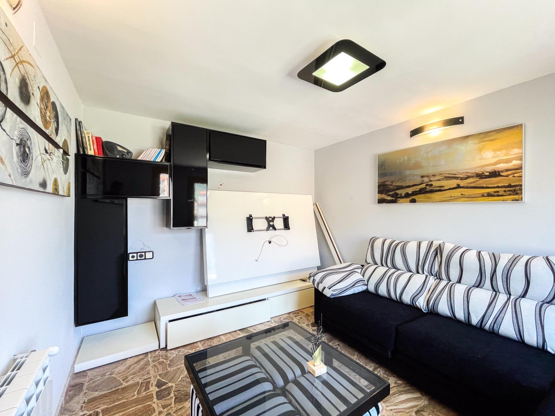 Casa en venta en calle Torderas, Chera 43/67