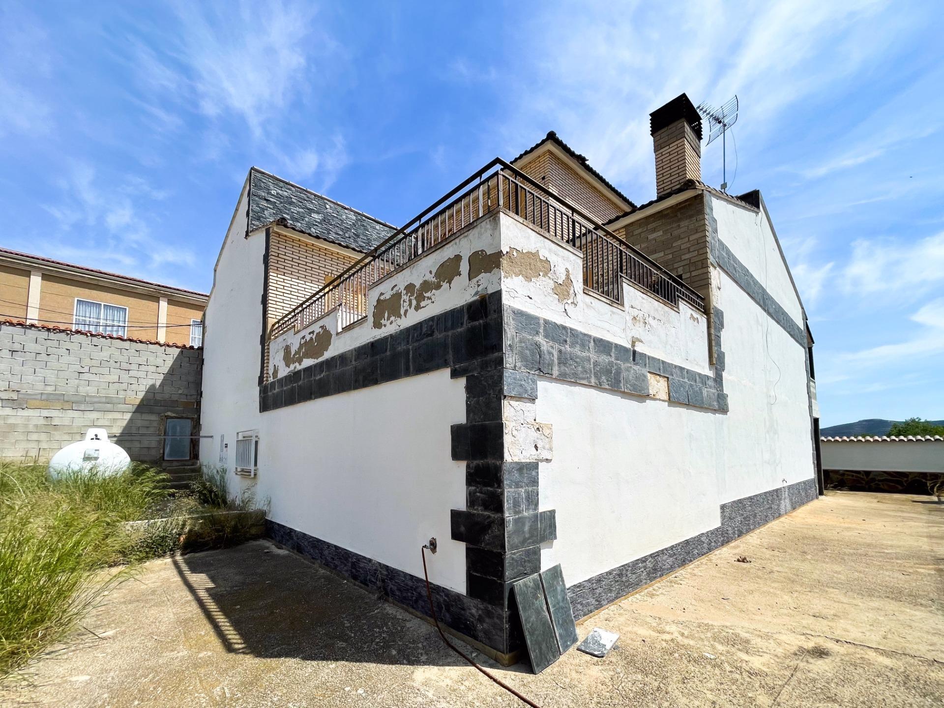 Casa en venta en calle Torderas, Chera 58/67