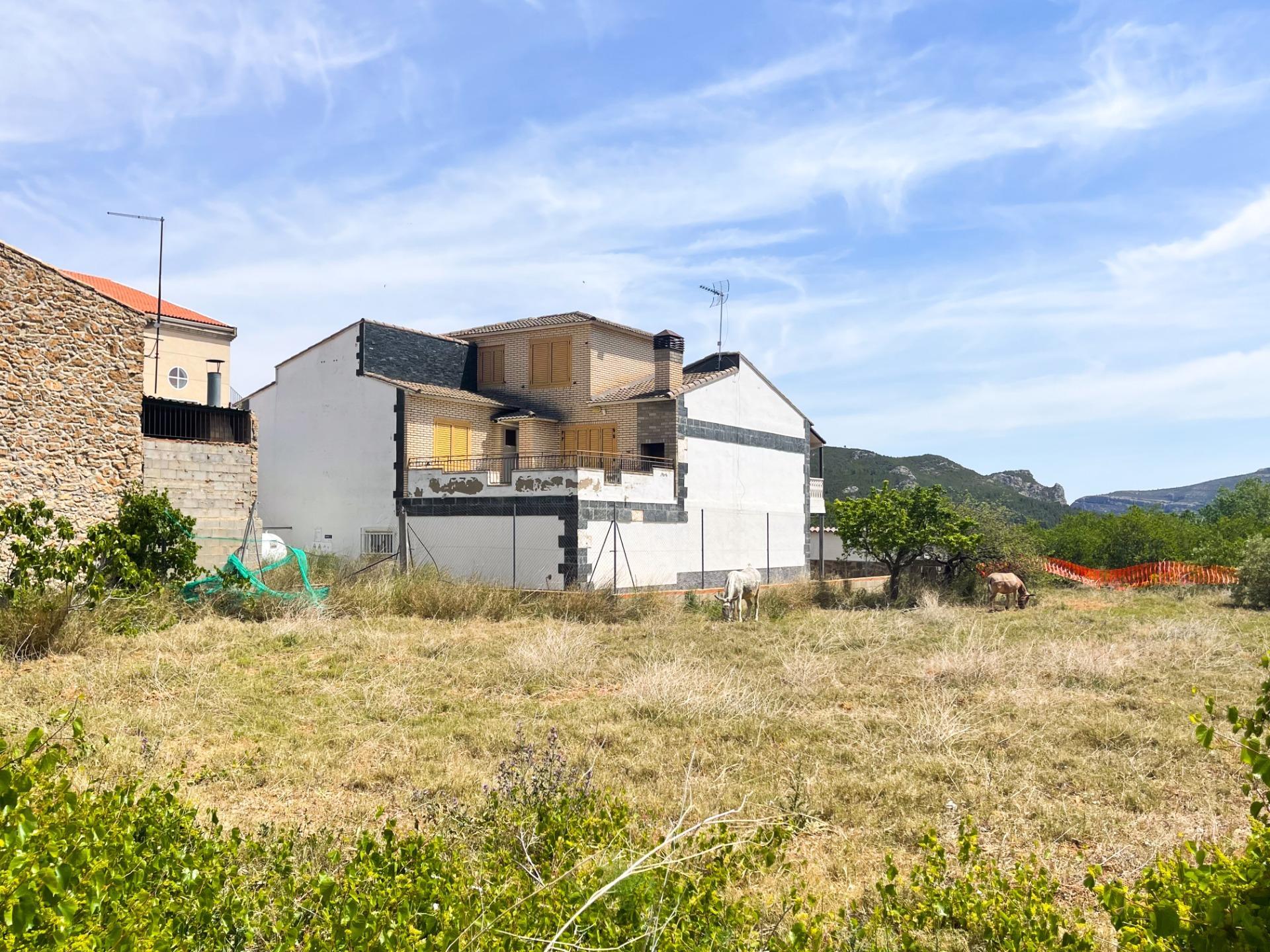 Casa en venta en calle Torderas, Chera 66/67