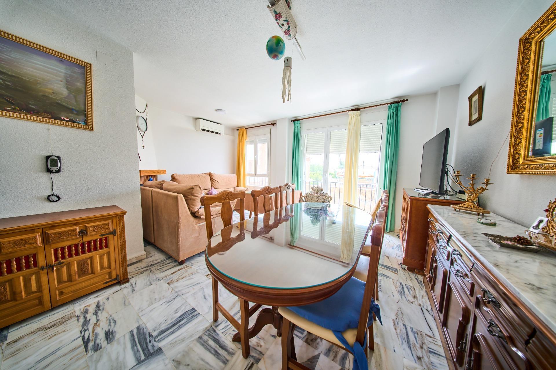 Chalet adosado en venta, Fuente Vaqueros, Granada, Granada