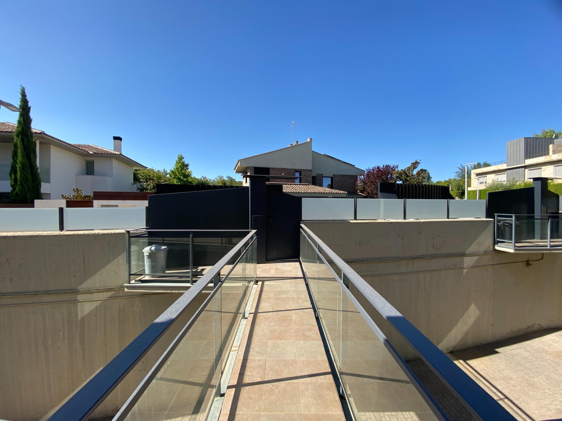 Casas o chalets-Alquiler-Zaragoza-2415890-Foto-3