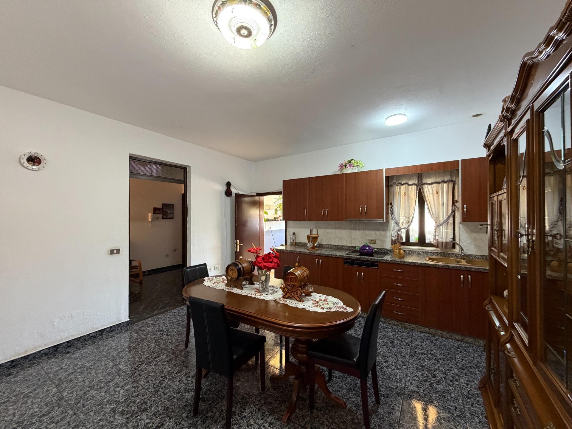 Piso en venta en calle Bravo Murillo, Telde 7/16