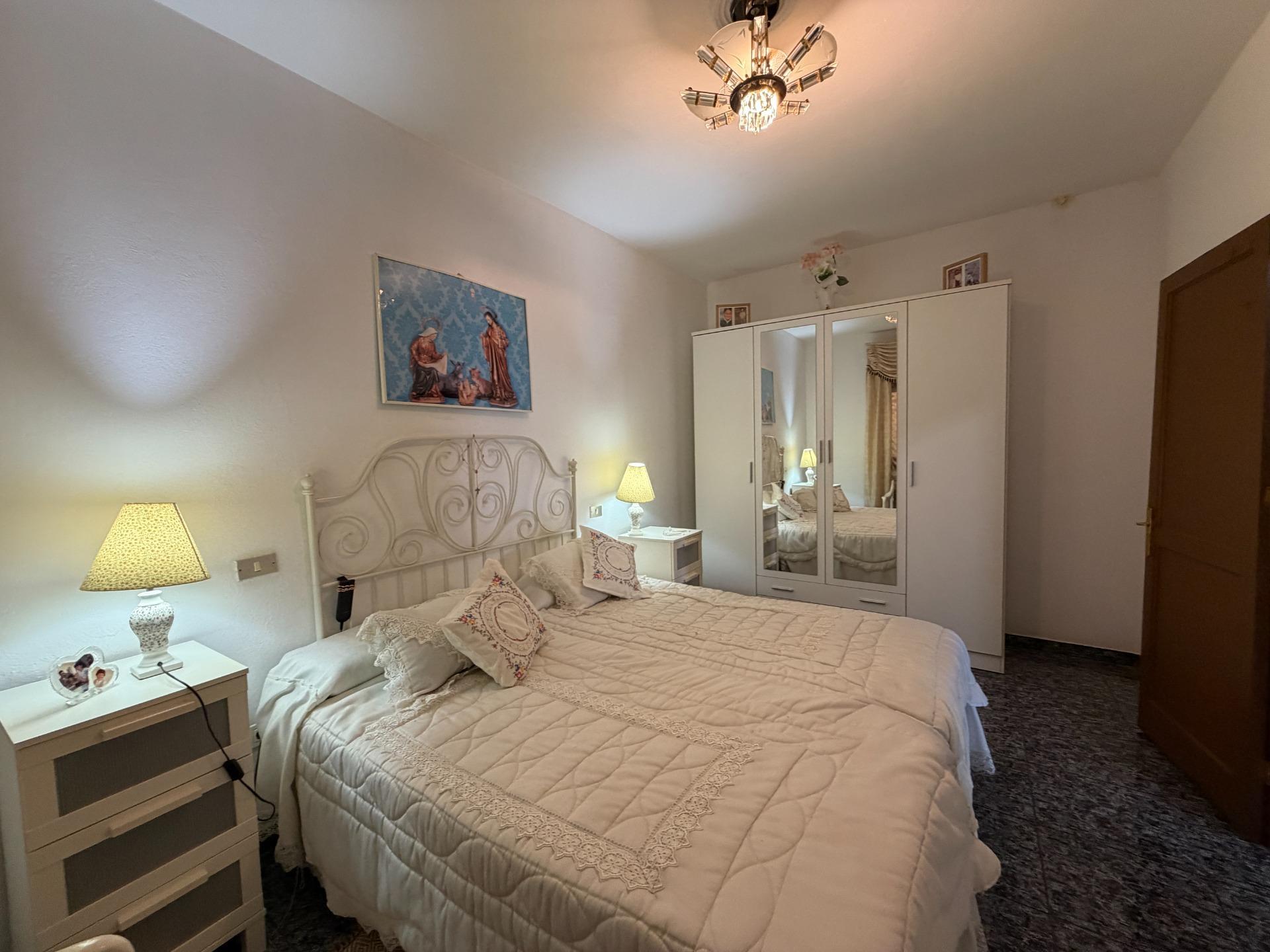 Piso en venta en calle Bravo Murillo, Telde 8/16